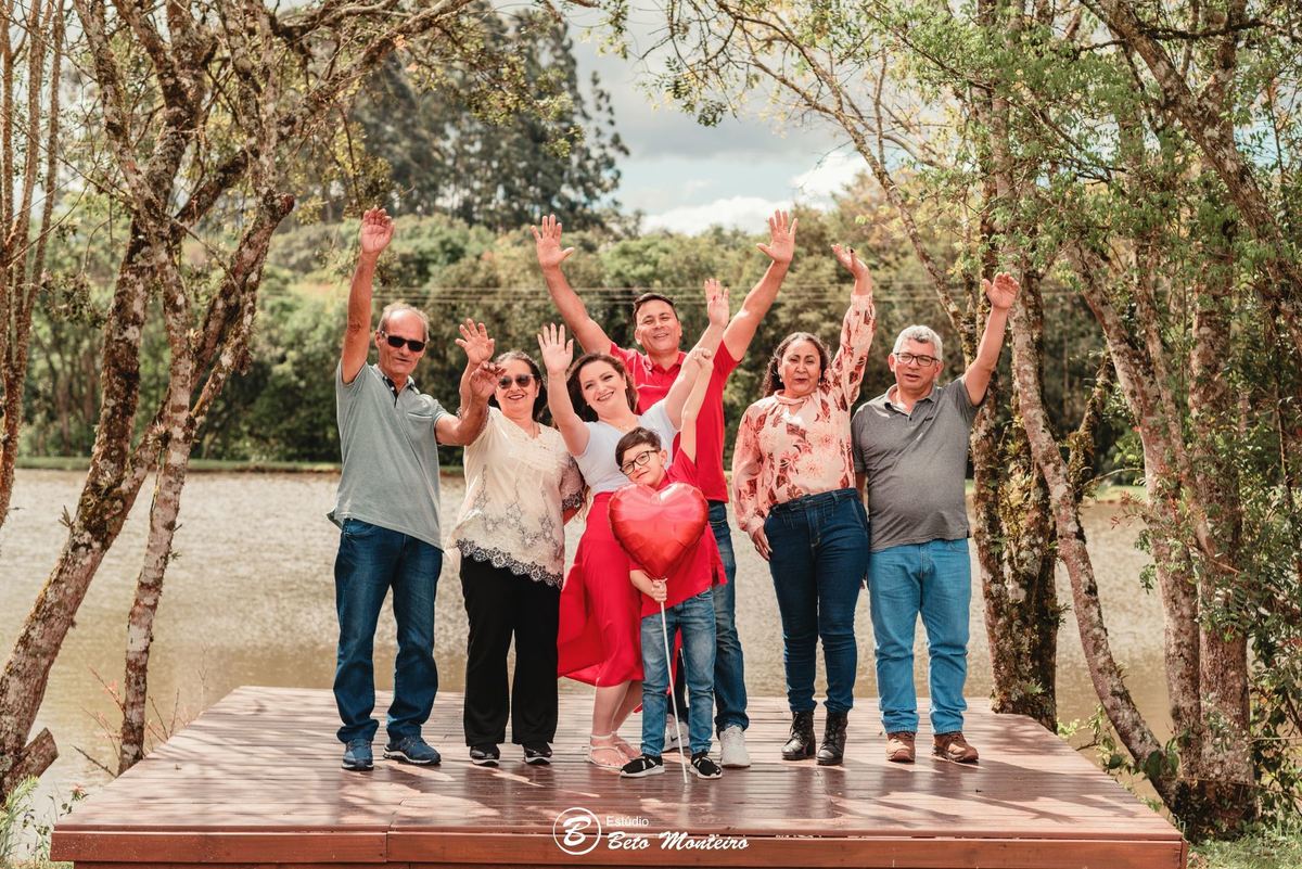 chacara sentinela do imbuial - book de familia - book de casal - sessão de familia - sessão de casal - ensaio de familia - ensaio casal - aniversário de casamento - 20 anos de casados - bodas de porcelana - Monica - Junior - Luiz Fernando