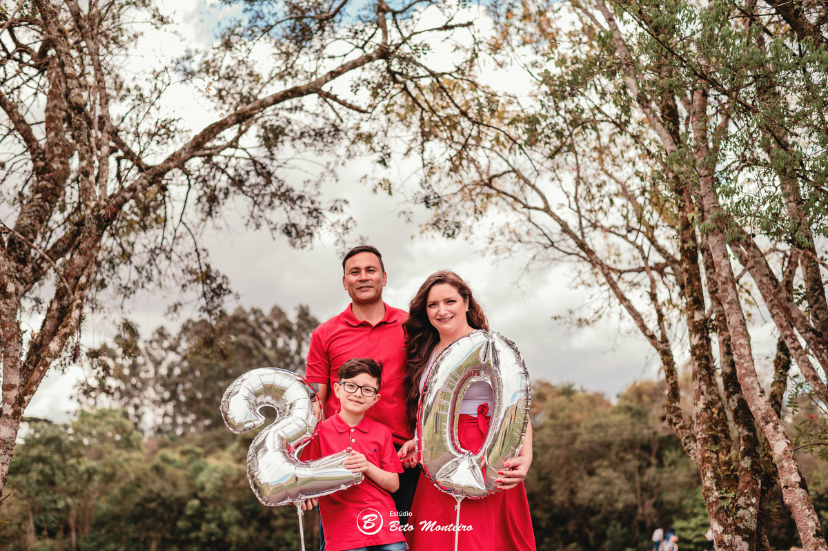 chacara sentinela do imbuial - book de familia - book de casal - sessão de familia - sessão de casal - ensaio de familia - ensaio casal - aniversário de casamento - 20 anos de casados - bodas de porcelana - Monica - Junior - Luiz Fernando