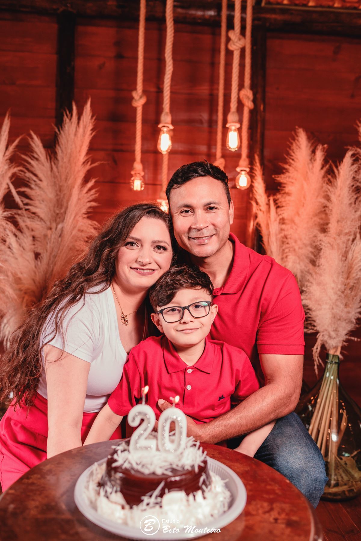 chacara sentinela do imbuial - book de familia - book de casal - sessão de familia - sessão de casal - ensaio de familia - ensaio casal - aniversário de casamento - 20 anos de casados - bodas de porcelana - Monica - Junior - Luiz Fernando