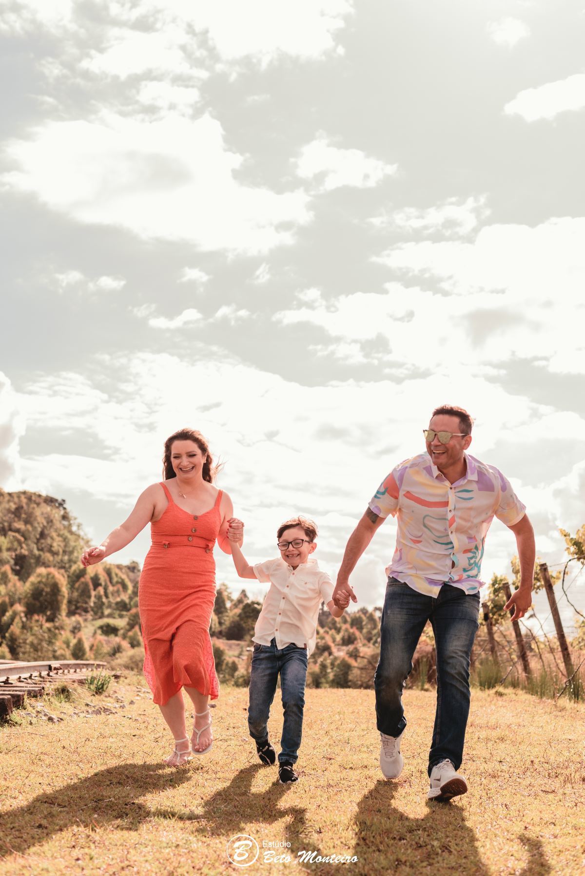 chacara sentinela do imbuial - book de familia - book de casal - sessão de familia - sessão de casal - ensaio de familia - ensaio casal - aniversário de casamento - 20 anos de casados - bodas de porcelana - Monica - Junior - Luiz Fernando