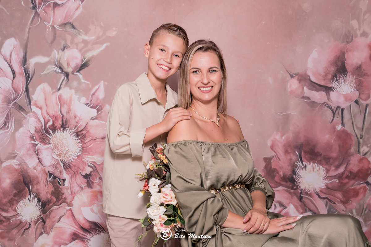 Mini ensaio dia das mães. Sessão dia das mães. Sessão dia das mães Curitiba. Mãe e filha. Mãe e filho. Mãe e filhos.