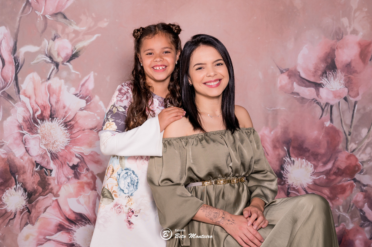 Mini ensaio dia das mães. Sessão dia das mães. Sessão dia das mães Curitiba. Mãe e filha. Mãe e filho. Mãe e filhos.