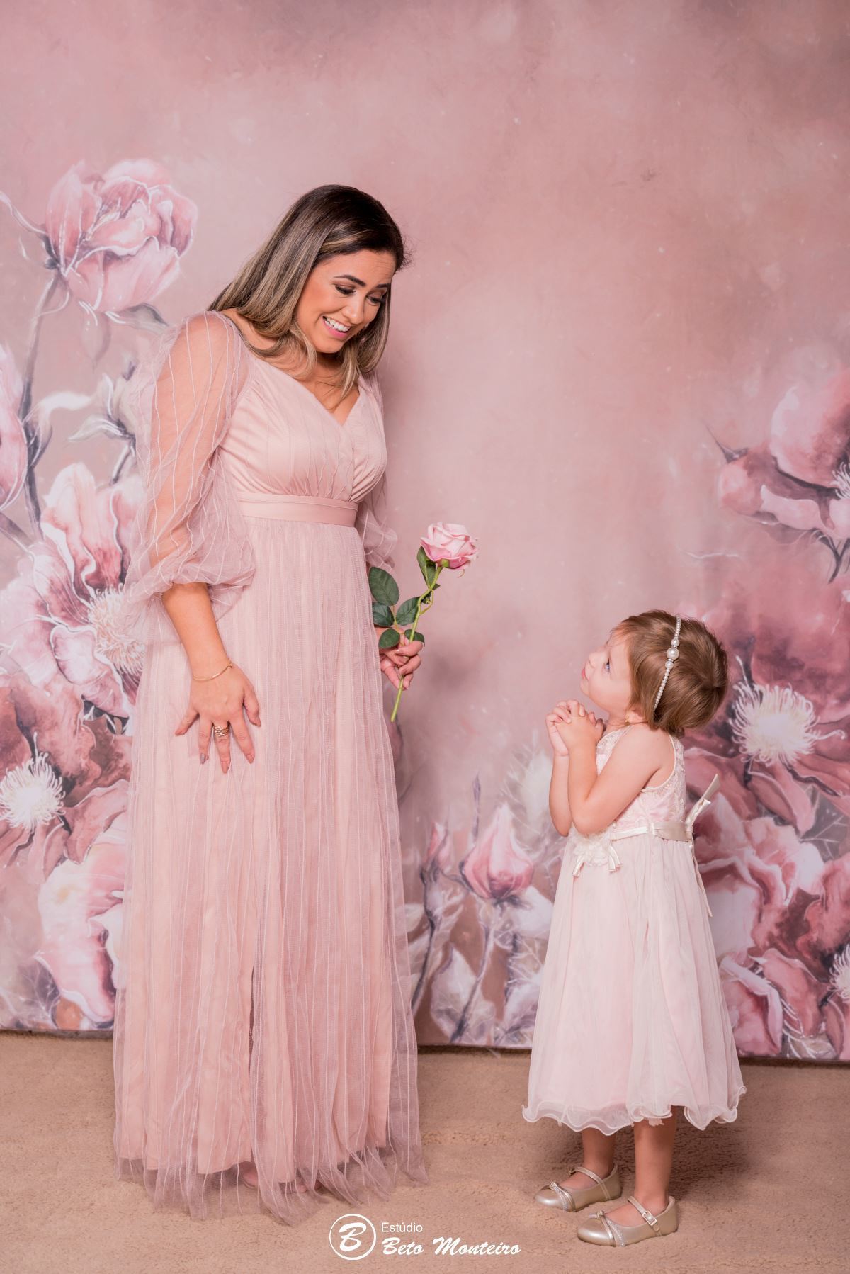 Mini ensaio dia das mães. Sessão dia das mães. Sessão dia das mães Curitiba. Mãe e filha. Mãe e filho. Mãe e filhos.