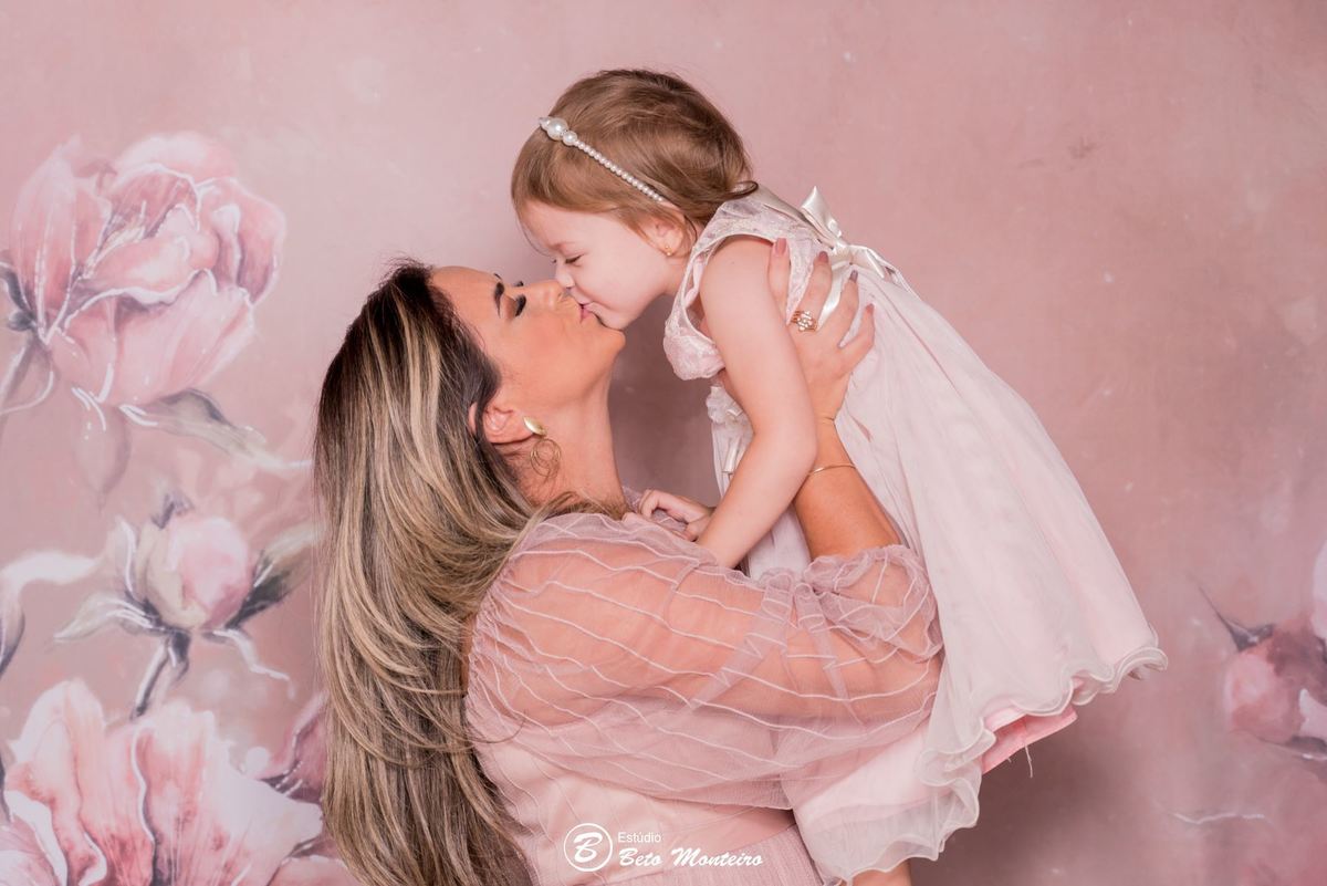 Mini ensaio dia das mães. Sessão dia das mães. Sessão dia das mães Curitiba. Mãe e filha. Mãe e filho. Mãe e filhos.