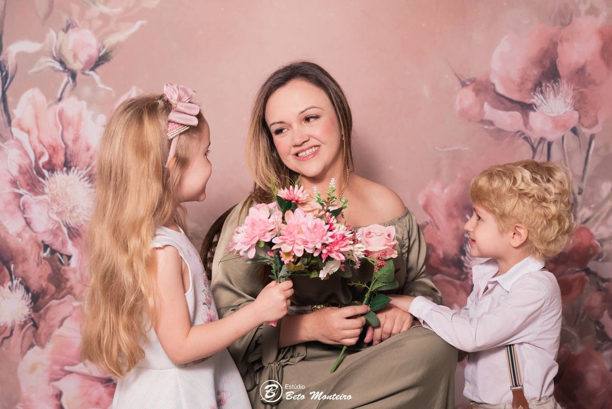 Mini ensaio dia das mães. Sessão dia das mães. Sessão dia das mães Curitiba. Mãe e filha. Mãe e filho. Mãe e filhos.