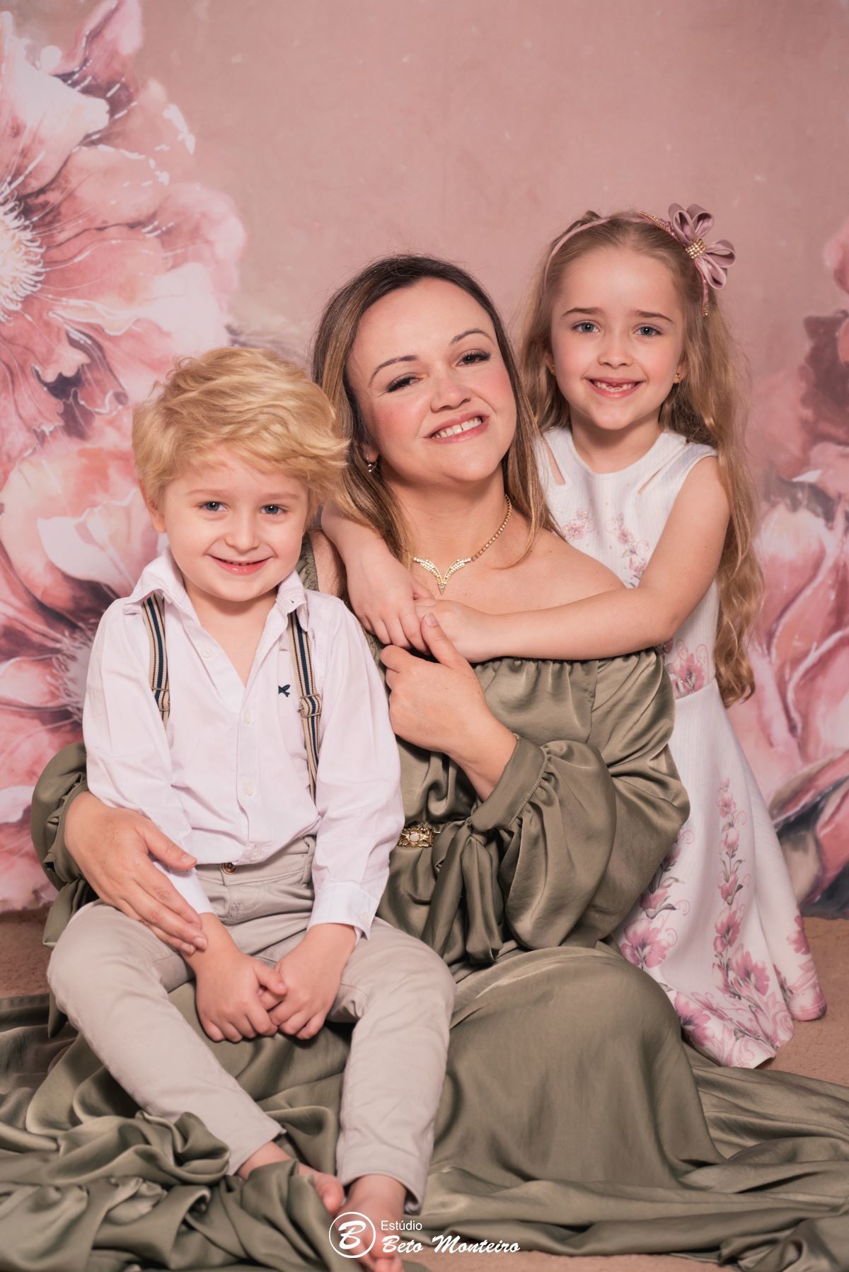 Mini ensaio dia das mães. Sessão dia das mães. Sessão dia das mães Curitiba. Mãe e filha. Mãe e filho. Mãe e filhos.