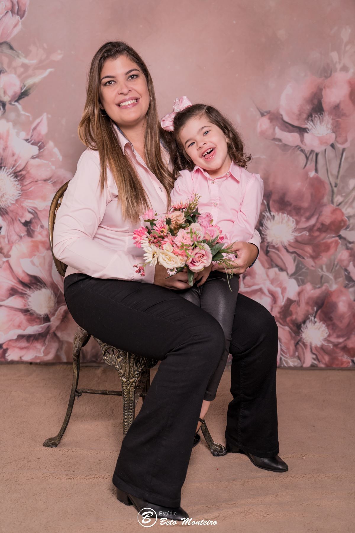 Mini ensaio dia das mães. Sessão dia das mães. Sessão dia das mães Curitiba. Mãe e filha. Mãe e filho. Mãe e filhos.