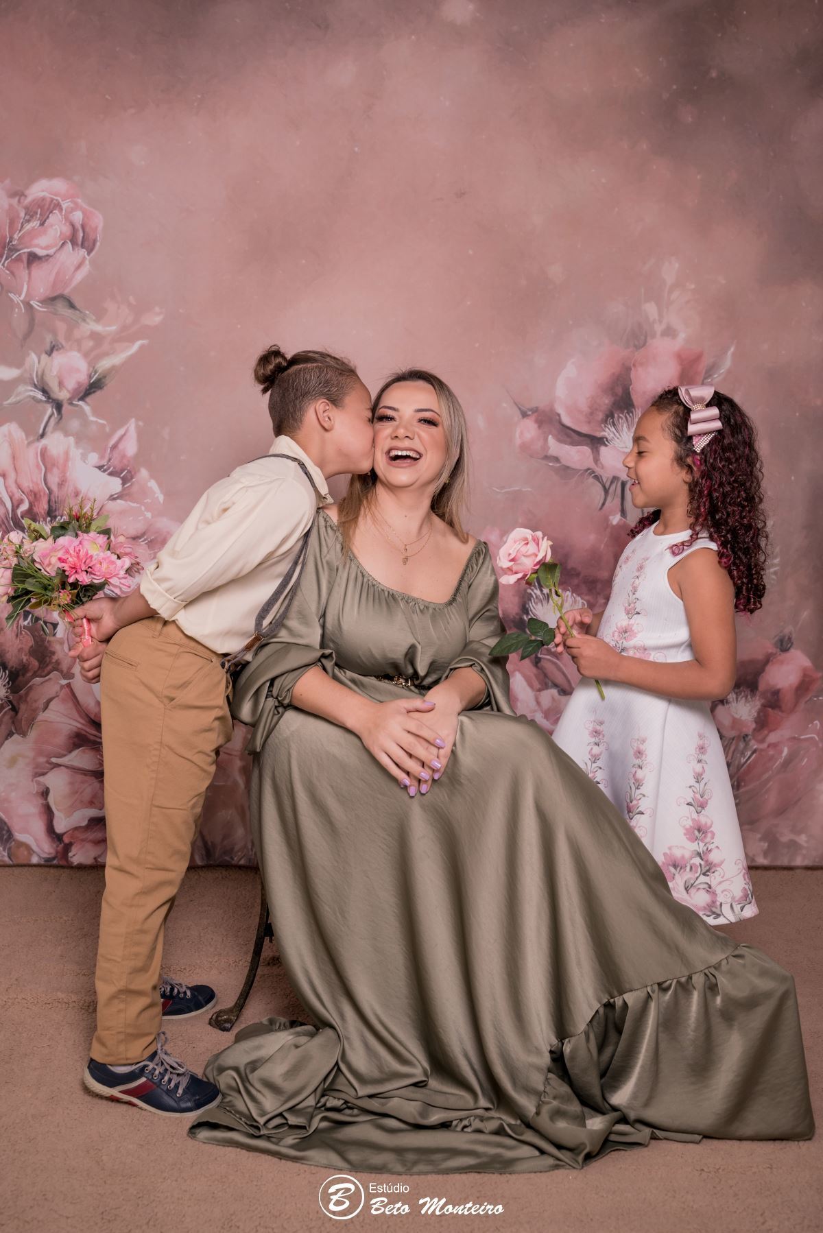 Mini ensaio dia das mães. Sessão dia das mães. Sessão dia das mães Curitiba. Mãe e filha. Mãe e filho. Mãe e filhos.