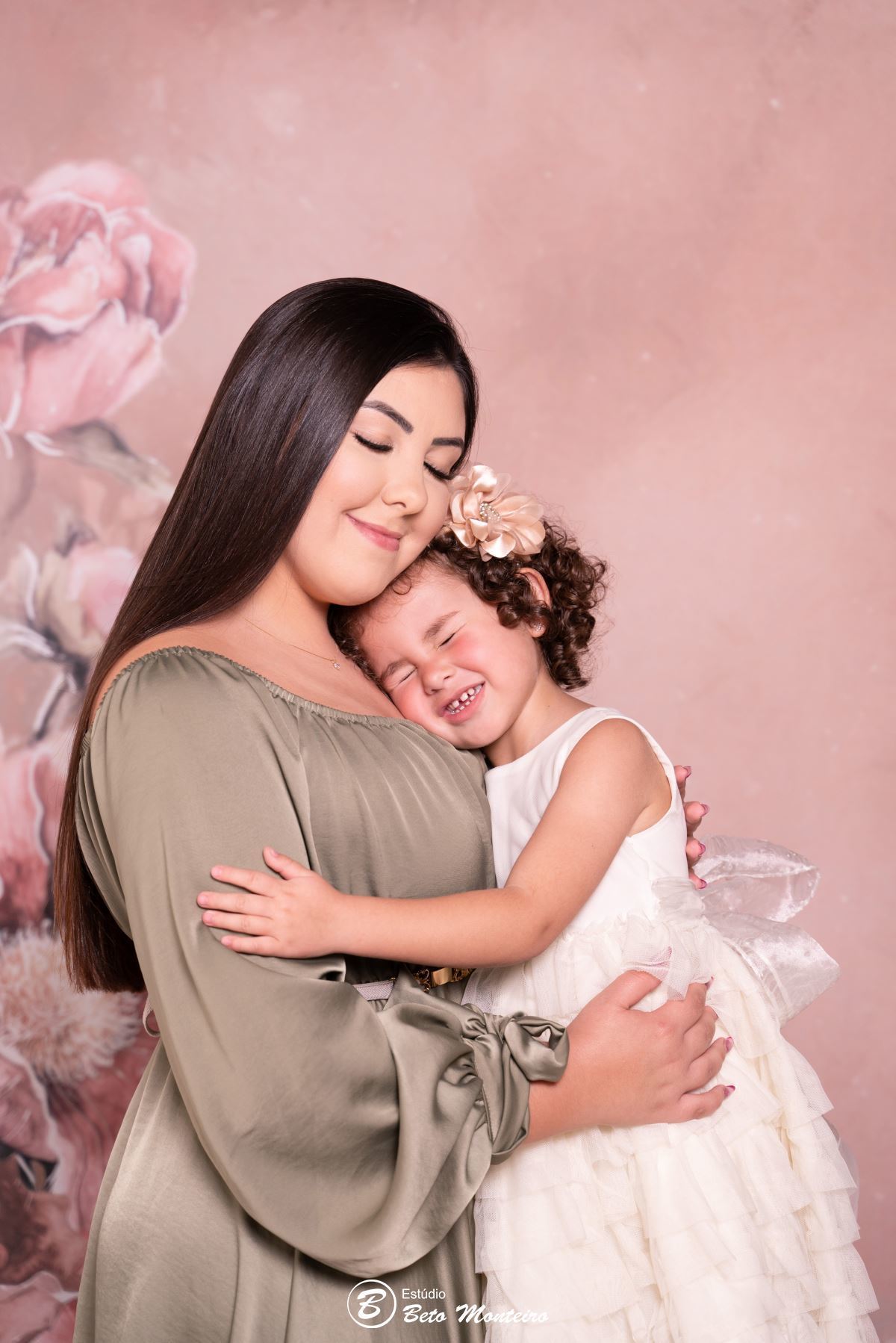 Mini ensaio dia das mães. Sessão dia das mães. Sessão dia das mães Curitiba. Mãe e filha. Mãe e filho. Mãe e filhos.