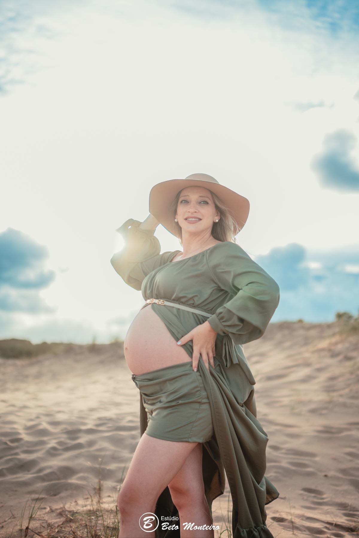 Book Gestante e Família em Curitiba - Book gestante - Book de gestante lifestyle - Fotos ao ar livre - Grávida - Gestação - Book de gestante na praia - São Chico - Estúdio Beto Monteiro - São Francisco do Sul - Andrea - Juliano - Amanda - Bianca