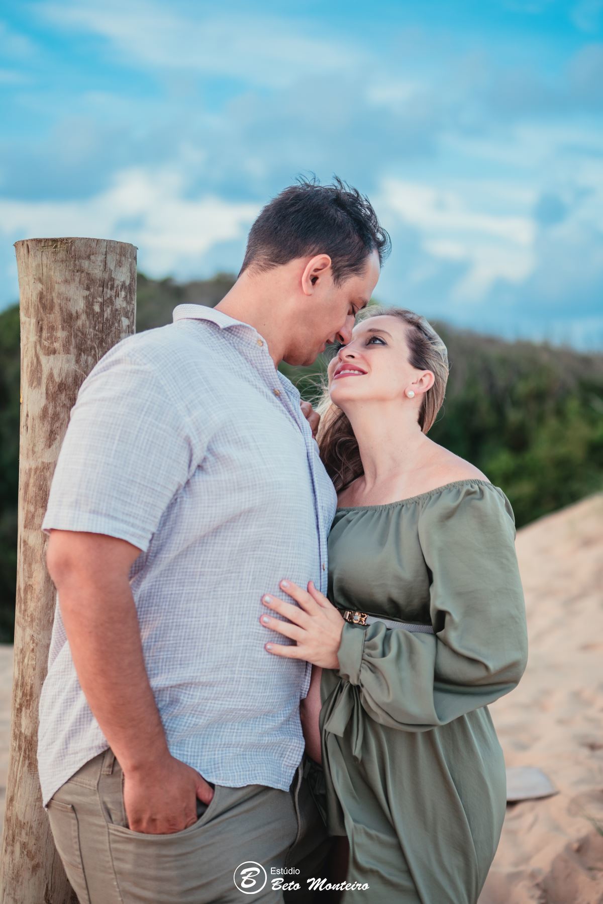 Book Gestante e Família em Curitiba - Book gestante - Book de gestante lifestyle - Fotos ao ar livre - Grávida - Gestação - Book de gestante na praia - São Chico - Estúdio Beto Monteiro - São Francisco do Sul - Andrea - Juliano - Amanda - Bianca