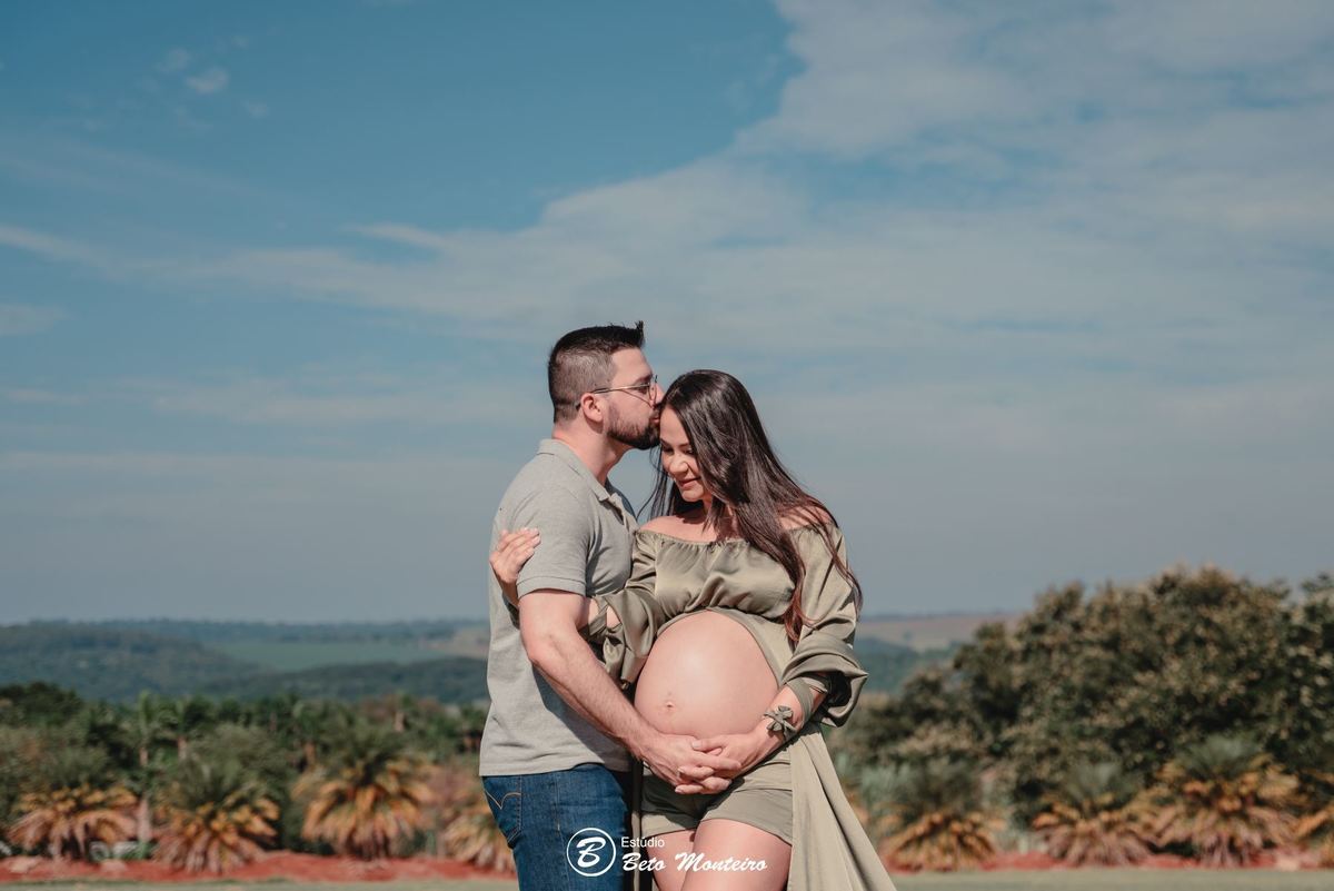 Book Gestante e Família em Curitiba - Book gestante - Book de gestante lifestyle - Fotos ao ar livre - Grávida - Gestação - Book de gestante - Estúdio Beto Monteiro - Carol - Carolyna - Alice - Lindolfo