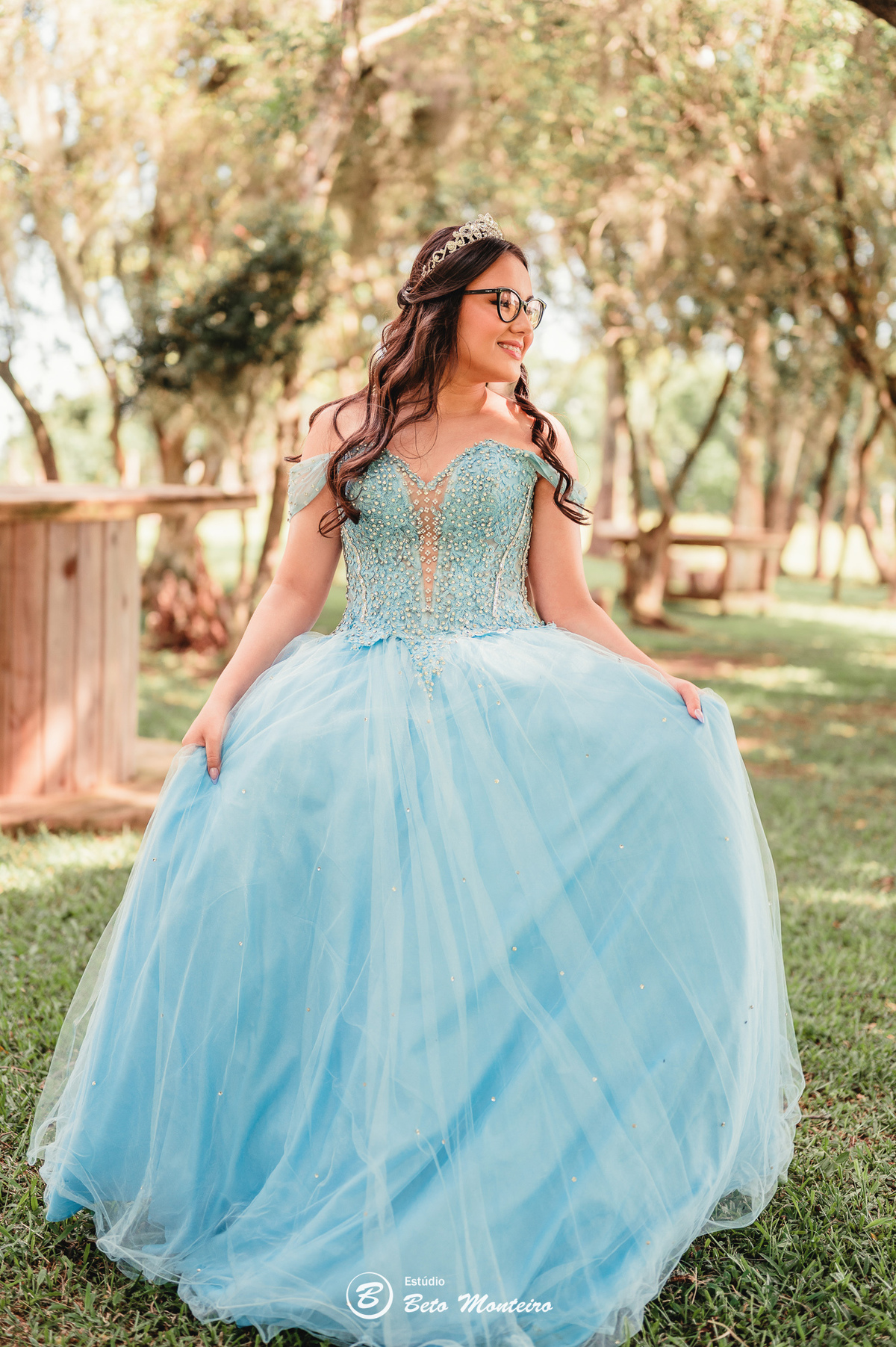 Aniversário de 15 anos - Foto e Filmagem - Debutante - Estúdio Beto Monteiro - Curitiba - fotografo de 15 anos - fotógrafa - sessão de fotos - book de fotos - book de 15 anos - fotografo - espaço do campo - vestido de debutante - Lais - Lais Gavloski