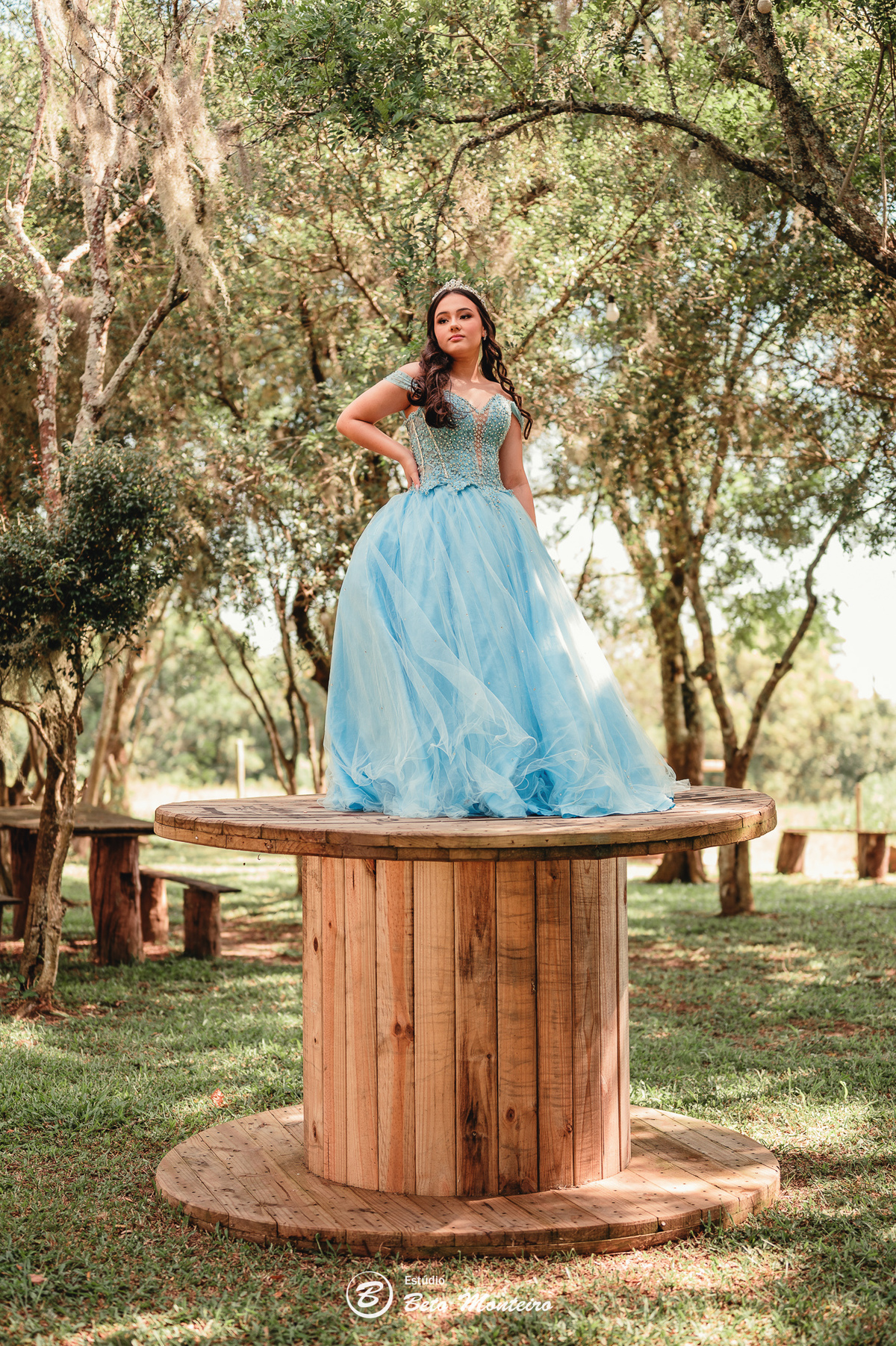 Aniversário de 15 anos - Foto e Filmagem - Debutante - Estúdio Beto Monteiro - Curitiba - fotografo de 15 anos - fotógrafa - sessão de fotos - book de fotos - book de 15 anos - fotografo - espaço do campo - vestido de debutante - Lais - Lais Gavloski