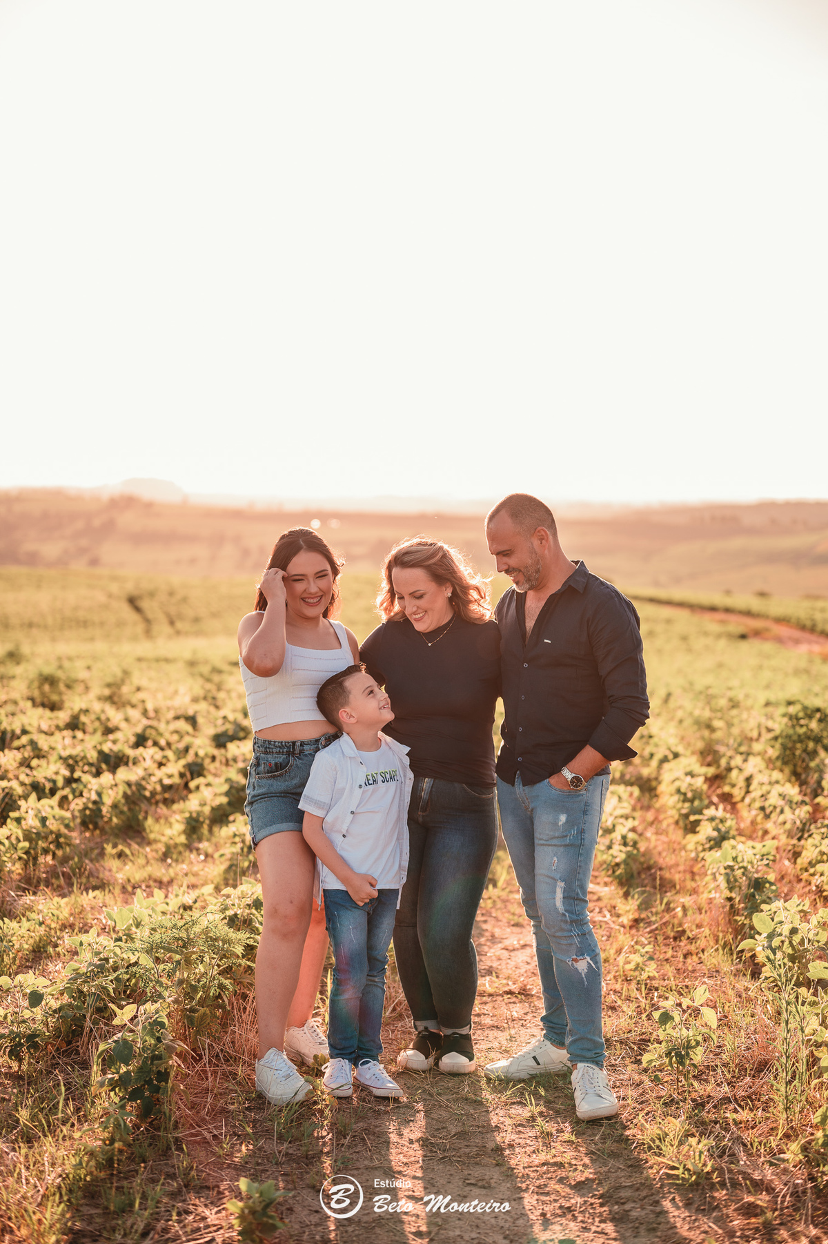 Aniversário de 15 anos - Foto e Filmagem - Debutante - Estúdio Beto Monteiro - Curitiba - fotografo de 15 anos - fotógrafa - sessão de fotos - book de fotos - book de 15 anos - fotografo - espaço do campo - vestido de debutante - Lais - Lais Gavloski
