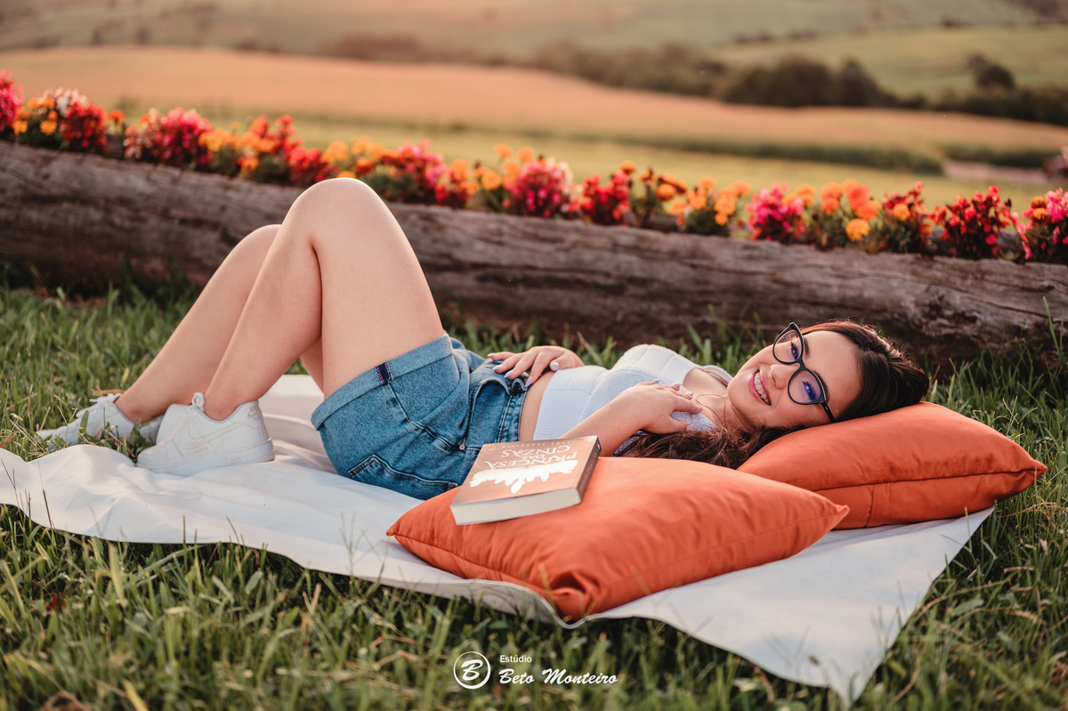 Aniversário de 15 anos - Foto e Filmagem - Debutante - Estúdio Beto Monteiro - Curitiba - fotografo de 15 anos - fotógrafa - sessão de fotos - book de fotos - book de 15 anos - fotografo - espaço do campo - vestido de debutante - Lais - Lais Gavloski