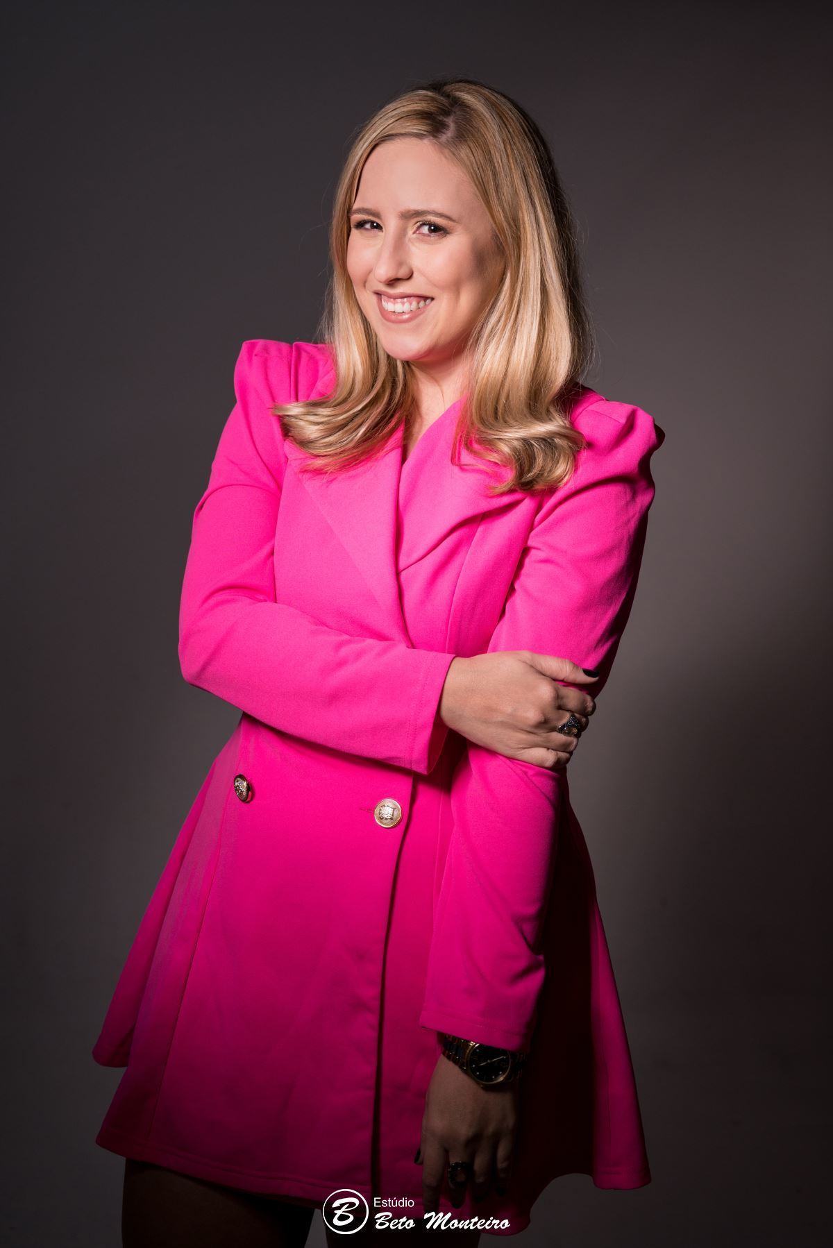 sessão profissional - sessão executiva - foto perfil - ensaio executivo - ensaio profissional - foto profissão - book executivo - book profissional - foto linkedin - foto curriculo - sessão corporativa -  - foto corporativa - Caroline Valente - RH