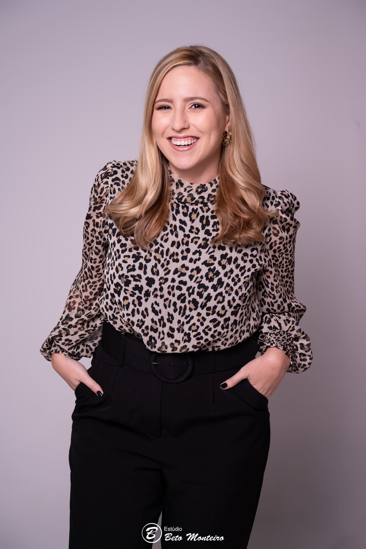 sessão profissional - sessão executiva - foto perfil - ensaio executivo - ensaio profissional - foto profissão - book executivo - book profissional - foto linkedin - foto curriculo - sessão corporativa -  - foto corporativa - Caroline Valente - RH