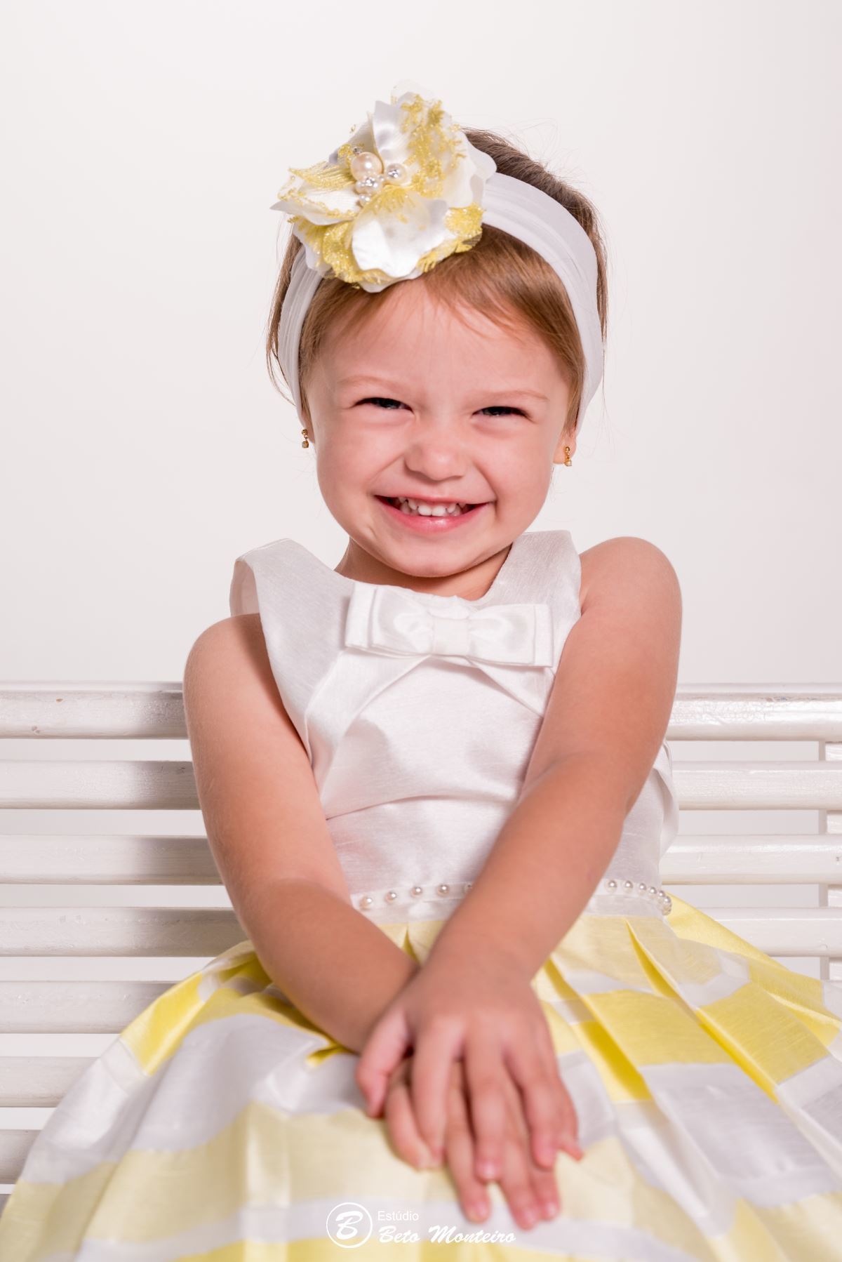 Book fotográfico Infantil - Book de fotos - Book de Criança - Book de Bebê - Book Menina - Book Menino - Book 3 anos - 3 aninhos - Bela adormecida - princesa Aurora - book de família - Estúdio Beto Monteiro - Curitiba - Sarah -  Angela - Sandro