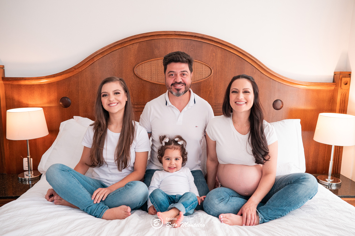 Book Gestante e Família em Curitiba - Book gestante - Book de gestante lifestyle - Grávida - Gestação - Book de gestante - Estúdio Beto Monteiro - Paola Sendas - Hotel San Juan Johnscher