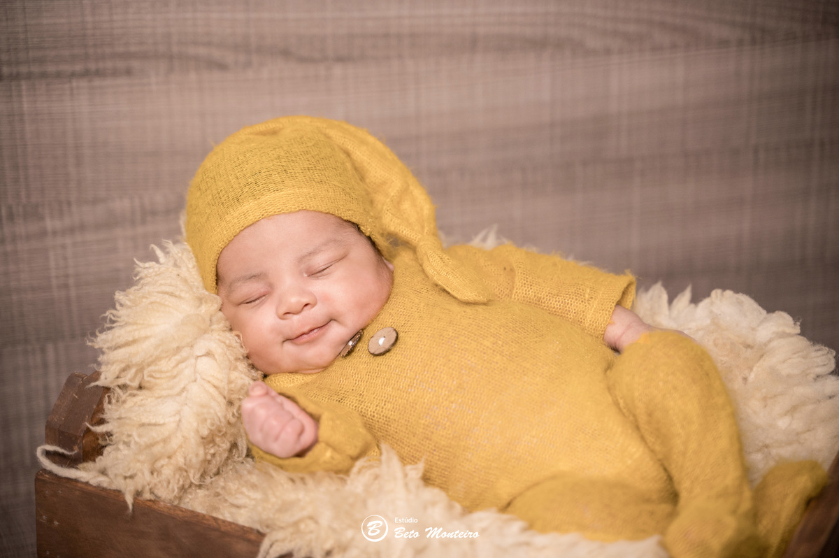 Book fotográfico New Born - Book de fotos - Book New Born - book newborn - Book de Recém-nascido - Book de Bebê - newborn menino - Estúdio Beto Monteiro - Curitiba - newborn curitiba - Mariana - Isack - Venezuela