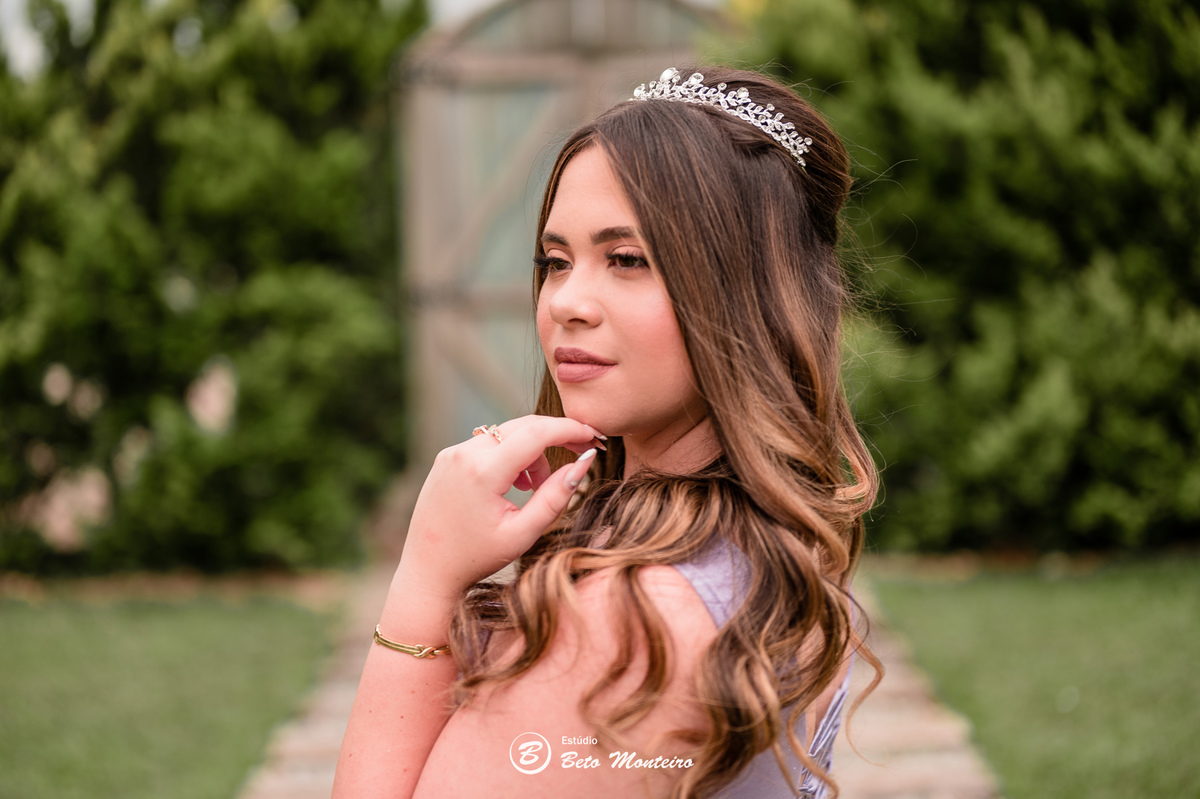 Aniversário de 15 anos - Foto e Filmagem - Debutante - Estúdio Beto Monteiro - Curitiba - fotografo de 15 anos - fotógrafa - sessão de fotos - book de fotos - book de 15 anos - fotografo - chácara ienkot - vestido de debutante - Isadora