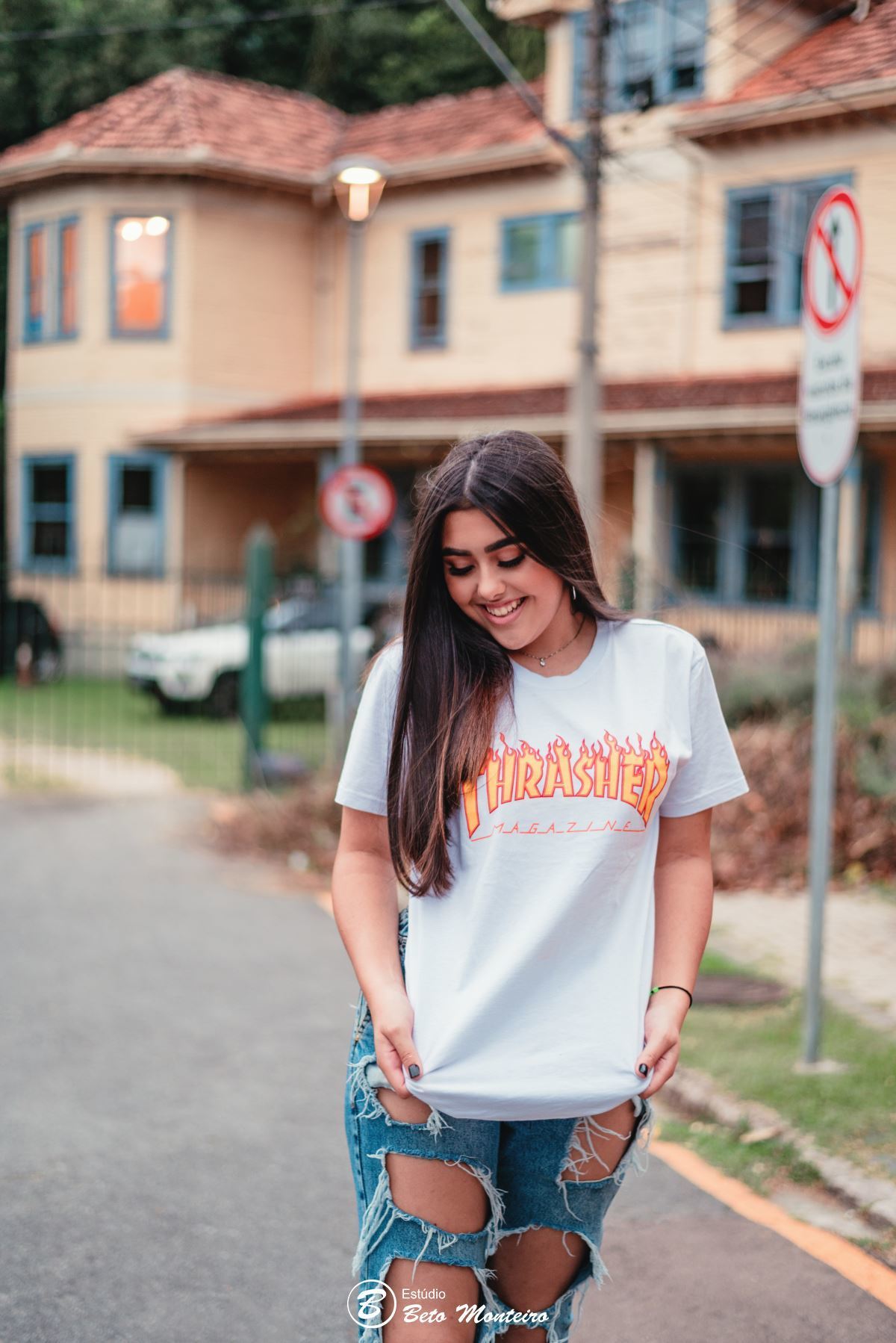 Aniversário de 15 anos - Foto e Filmagem - Debutante - Estúdio Beto Monteiro - Curitiba - fotografo de 15 anos - sessao de fotos - book de fotos - book de 15 anos - fotografa - book dos 15 - urbano - externo - street - Giovana - Giovana Toniolo - curitiba