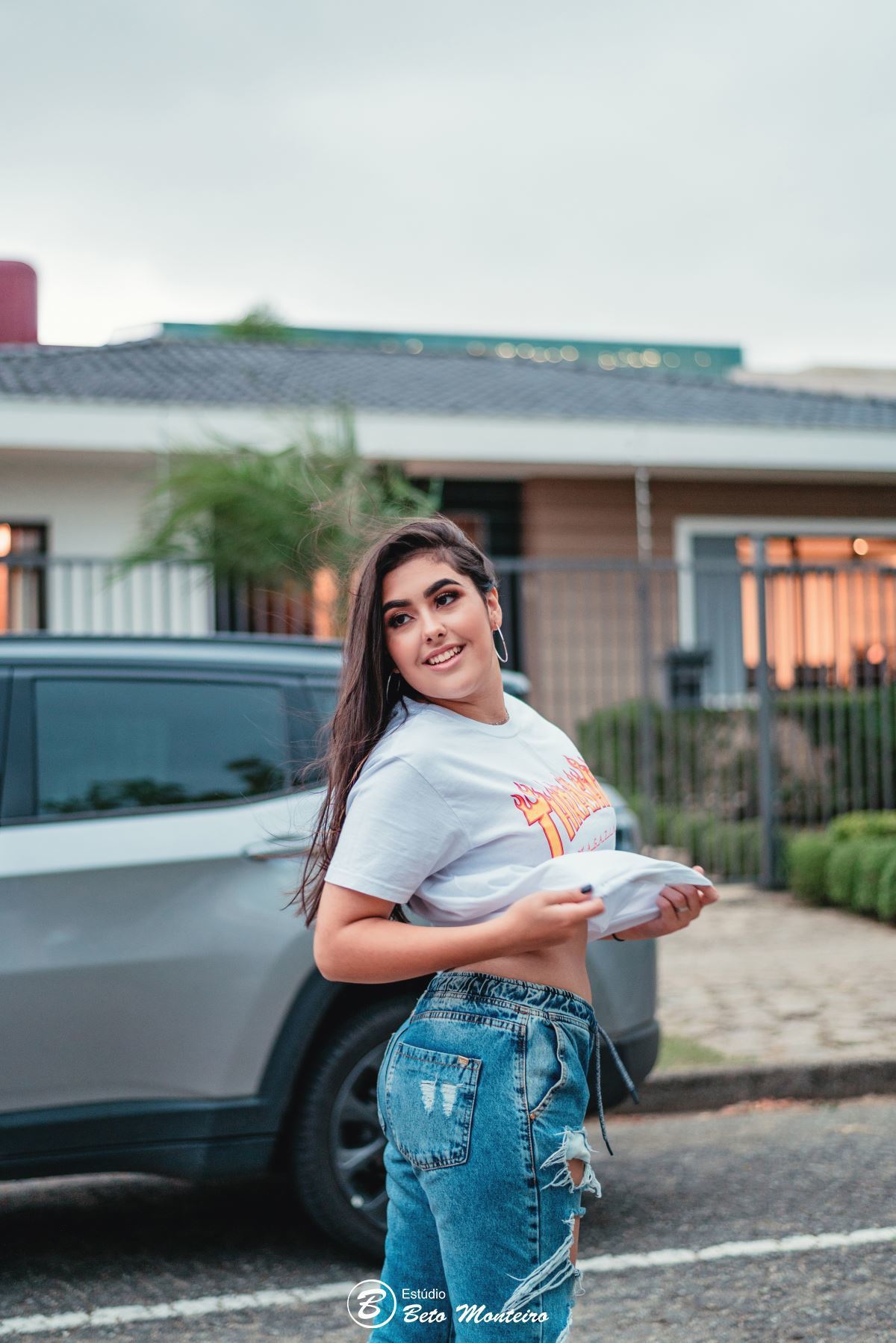 Aniversário de 15 anos - Foto e Filmagem - Debutante - Estúdio Beto Monteiro - Curitiba - fotografo de 15 anos - sessao de fotos - book de fotos - book de 15 anos - fotografa - book dos 15 - urbano - externo - street - Giovana - Giovana Toniolo - curitiba