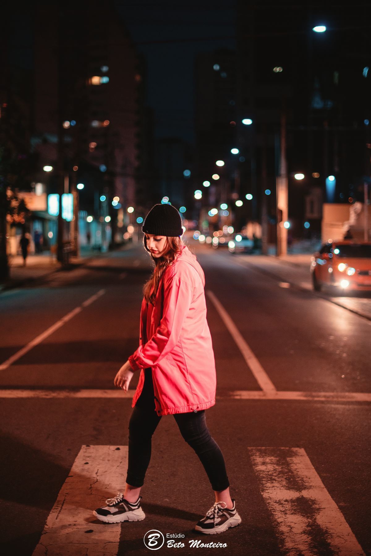 Aniversário de 15 anos - Foto e Filmagem - Debutante - Estúdio Beto Monteiro - Curitiba - fotografo de 15 anos - fotógrafa - sessão de fotos - book de fotos - book de 15 anos - fotografa - urbano - street - Marcela