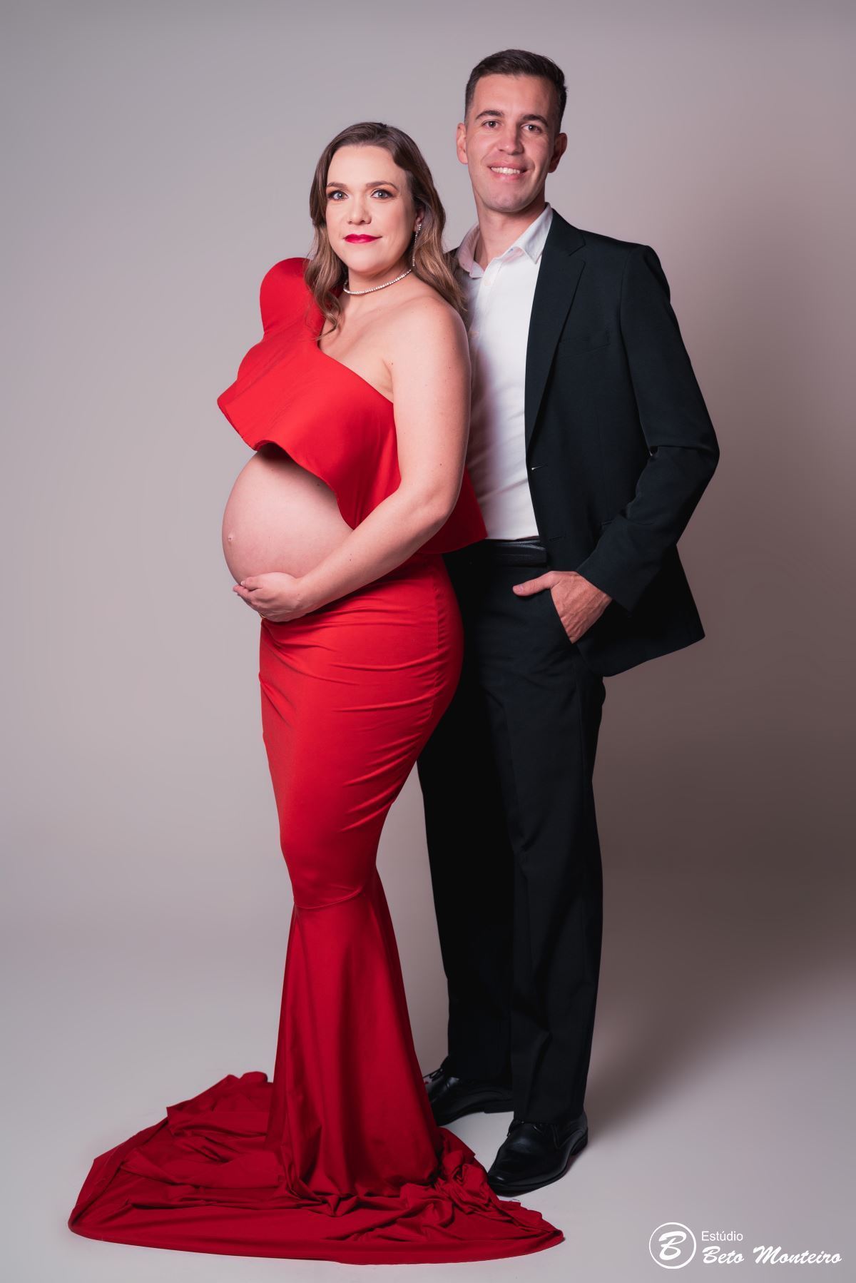 Book Gestante e Família em Curitiba - Book de gestante em estúdio - ensaio de gestante - book em estúdio - sessão fotográfica - Grávida - Gestação - Sessão de gestante - Estúdio Beto Monteiro - Ana Claudia - Eduardo - sessão externa de gestante