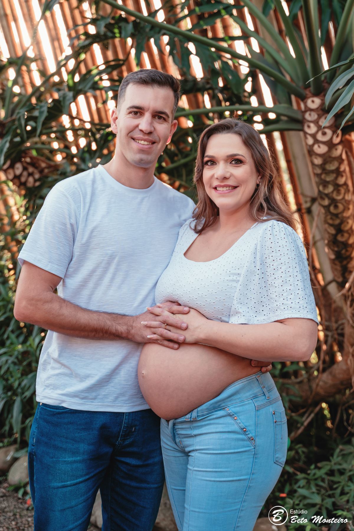 Book Gestante e Família em Curitiba - Book de gestante em estúdio - ensaio de gestante - book em estúdio - sessão fotográfica - Grávida - Gestação - Sessão de gestante - Estúdio Beto Monteiro - Ana Claudia - Eduardo - sessão externa de gestante