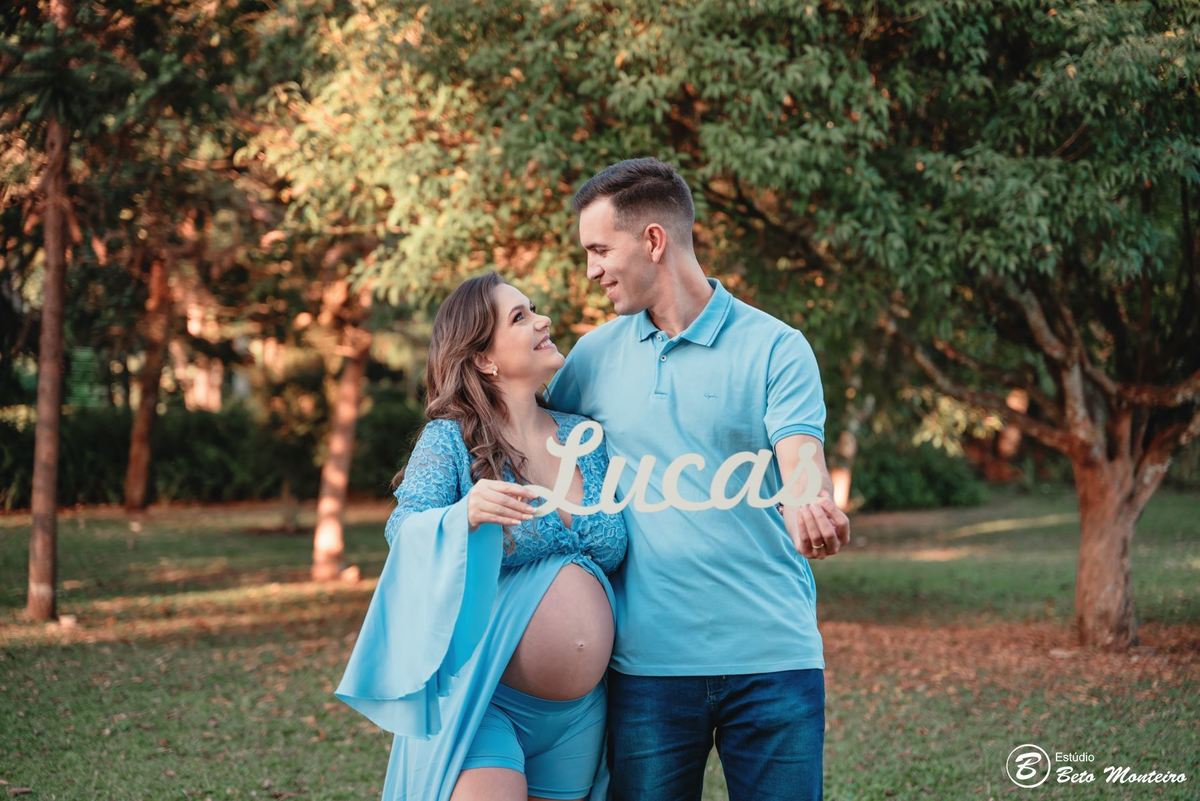 Book Gestante e Família em Curitiba - Book de gestante em estúdio - ensaio de gestante - book em estúdio - sessão fotográfica - Grávida - Gestação - Sessão de gestante - Estúdio Beto Monteiro - Ana Claudia - Eduardo - sessão externa de gestante