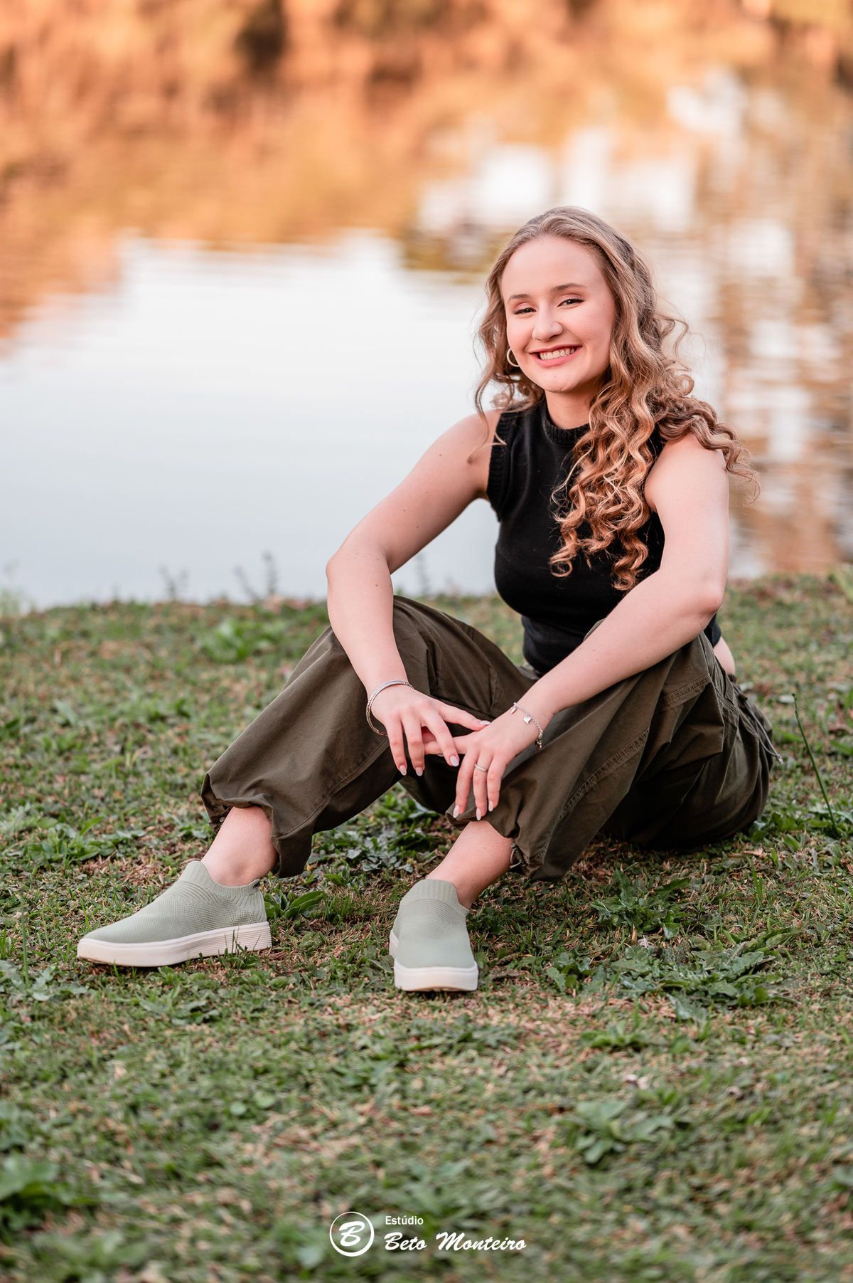 Aniversário de 15 anos - Foto e Filmagem - Debutante - Estúdio Beto Monteiro - Curitiba - fotografo de 15 anos - fotógrafa - sessão de fotos - book de fotos - book de 15 anos - chácara ienkot - vestido de debutante - Fabíola 