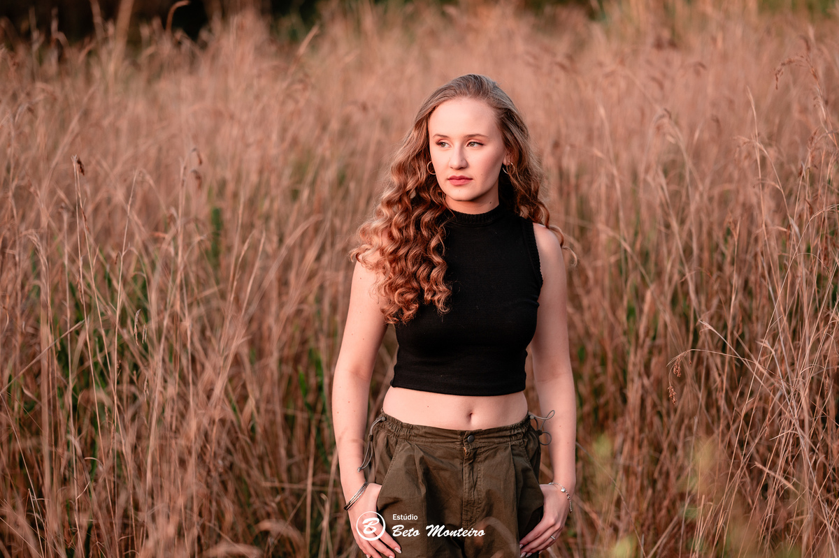 Aniversário de 15 anos - Foto e Filmagem - Debutante - Estúdio Beto Monteiro - Curitiba - fotografo de 15 anos - fotógrafa - sessão de fotos - book de fotos - book de 15 anos - chácara ienkot - vestido de debutante - Fabíola 