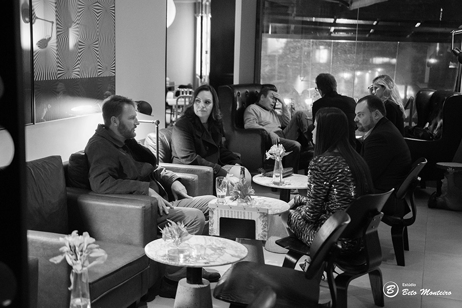 Lançamento da revista viva mais feliz - foto e filmamgem de evento empresarial - estúdio beto monteiro - curitiba - verd and co - 2017