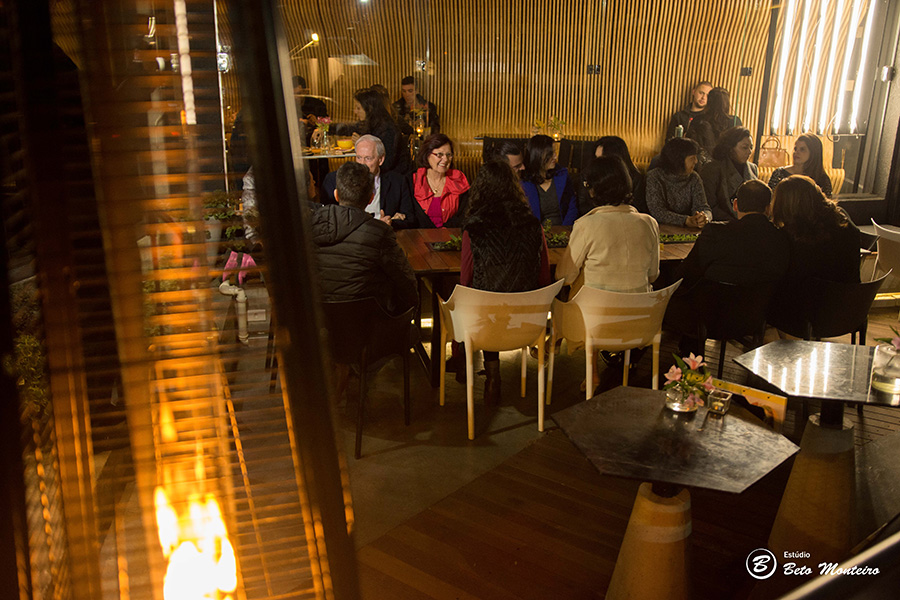 Lançamento da revista viva mais feliz - foto e filmamgem de evento empresarial - estúdio beto monteiro - curitiba - verd and co - 2017