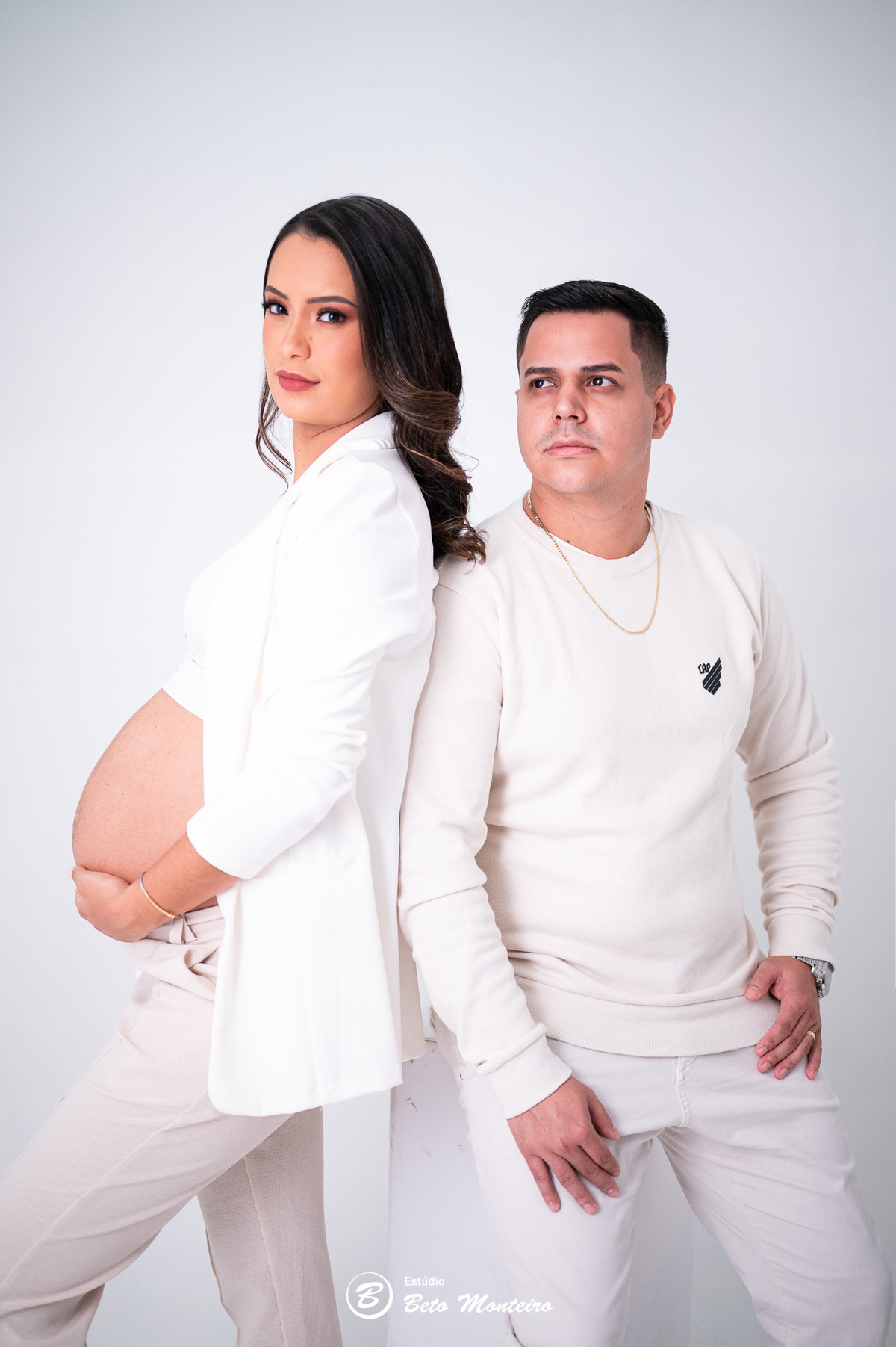 Book Gestante e Família em Curitiba - Book de gestante em estúdio - ensaio de gestante - book em estúdio - sessão fotográfica - Grávida - Gestação - Sessão de gestante - Estúdio Beto Monteiro - Jady - Daniel - Samuel