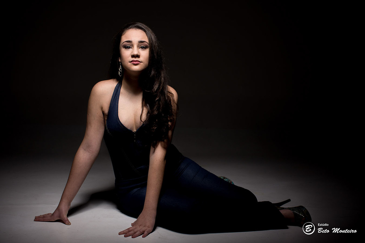 book de fotos - maria eduarda - estúdio e externa - curitiba - campo largo - chacara - country - preto e branco - fotografia - fotografo - estudio beto monteiro