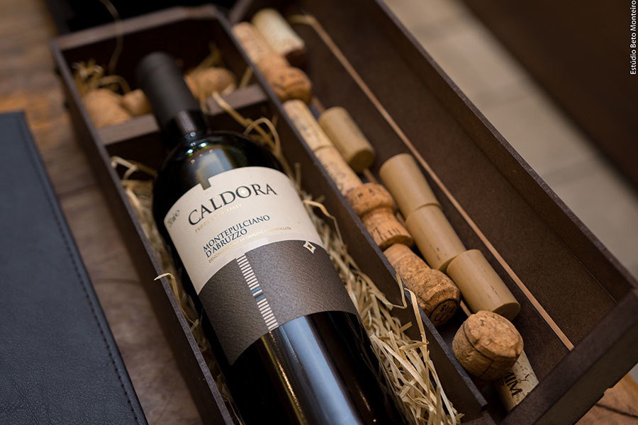 Carmela Pizzeria - fotografia de ambientes - foto de pizza - foto do cardapio - fotografia institucional - estudio beto monteiro - curitiba pr