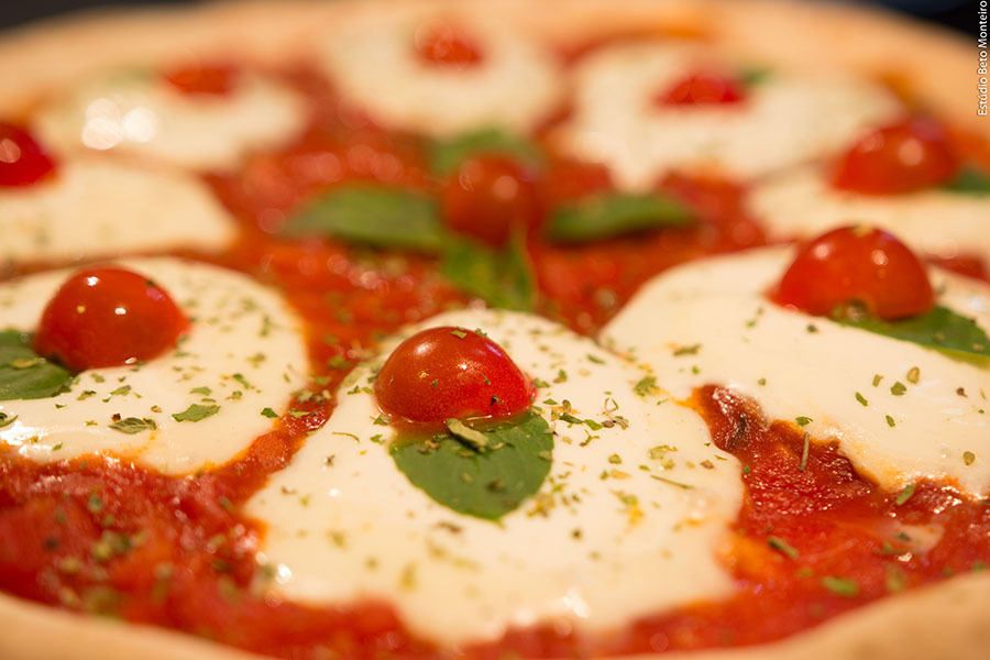 Carmela Pizzeria - fotografia de ambientes - foto de pizza - foto do cardapio - fotografia institucional - estudio beto monteiro - curitiba pr