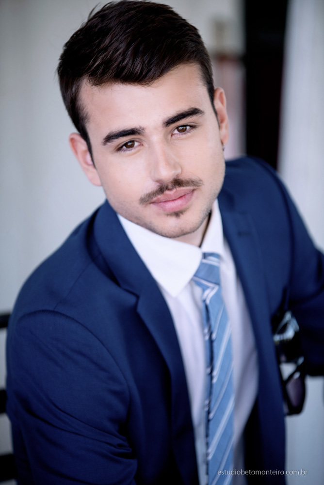 Lucrezia e Stefano fotografia em florenca italia europa - fotografo na europa - casamento europa - casal - noivo - noiva - wedding - estudio beto monteiro - noivo terno azul com oculos