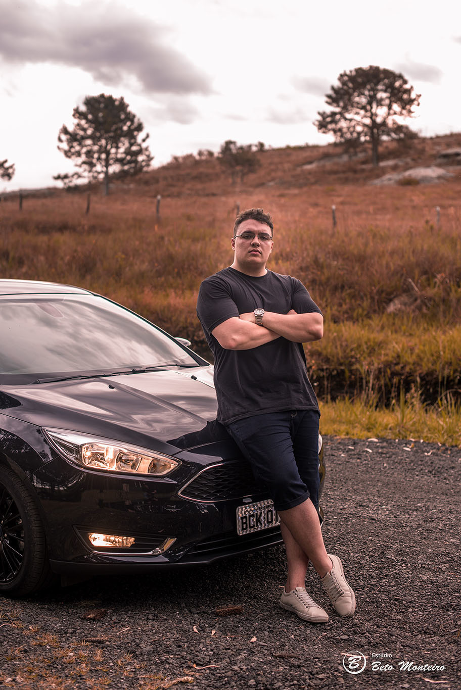 Casamento - Wedding - Pré-Casamento - Cobertura de casamento - foto e filmagem de casamento - Wedding Day - Pré-Wedding - Trash the dress - Estúdio Beto Monteiro - Curitiba - Recanto dos Papagaios - Palmeira - natureza verde - casal de branco