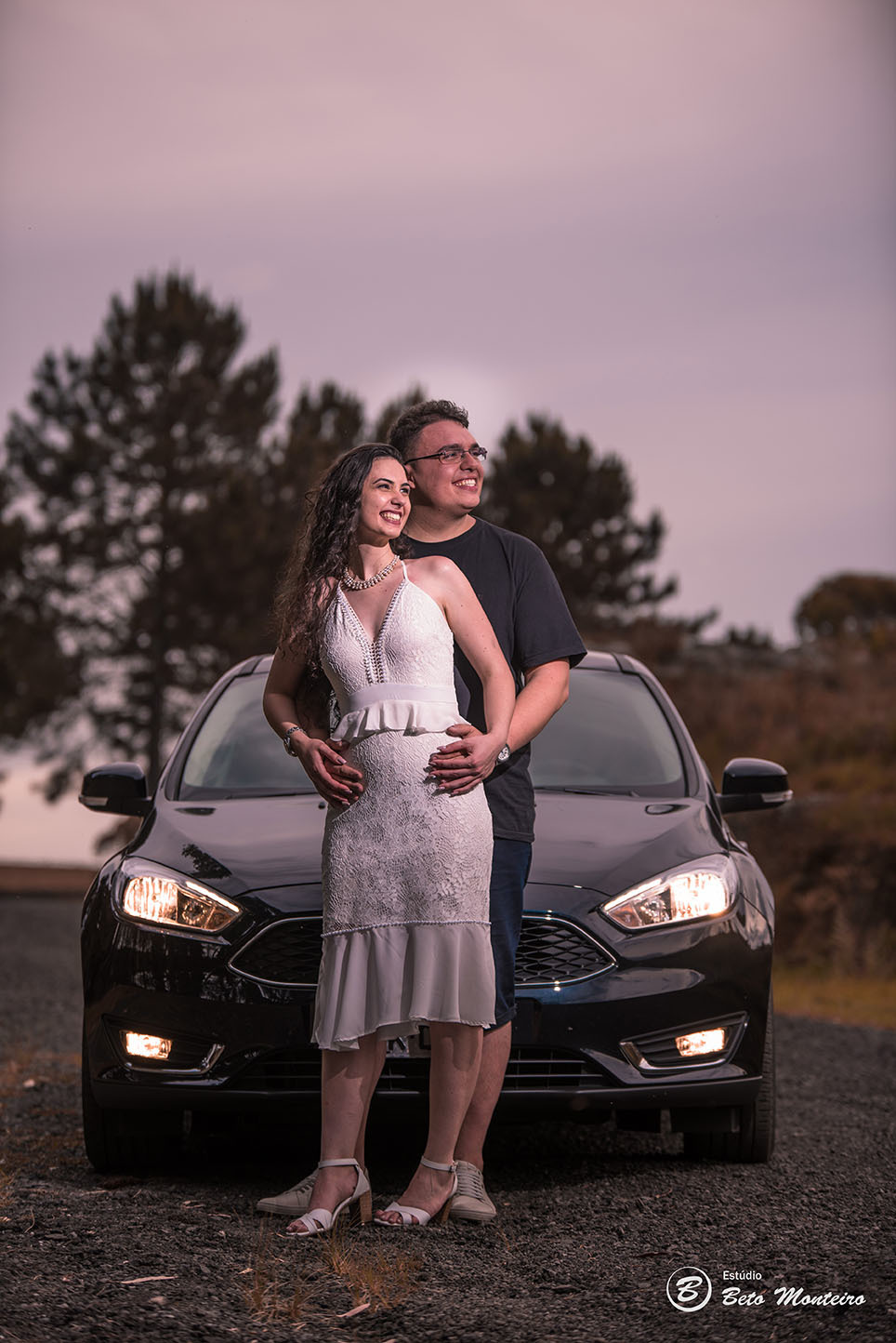 Casamento - Wedding - Pré-Casamento - Cobertura de casamento - foto e filmagem de casamento - Wedding Day - Pré-Wedding - Trash the dress - Estúdio Beto Monteiro - Curitiba - Recanto dos Papagaios - Palmeira - natureza verde - casal de branco