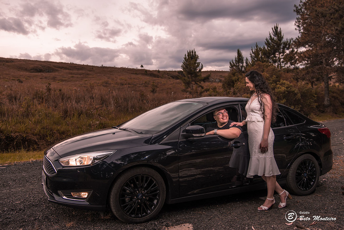Casamento - Wedding - Pré-Casamento - Cobertura de casamento - foto e filmagem de casamento - Wedding Day - Pré-Wedding - Trash the dress - Estúdio Beto Monteiro - Curitiba - Recanto dos Papagaios - Palmeira - natureza verde - casal de branco
