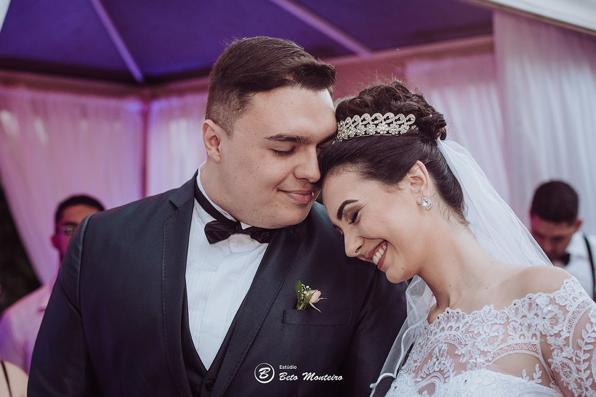 Casamento - Pré-Casamento - Pré-wedding - Trash the dress - Book de casal - Sessão de noivos - Estúdio Beto Monteiro - Curitiba - Deucher Hall - Buffet Deucher - Patricia Stocco e Thomas Maurilio - fotografo de casamento