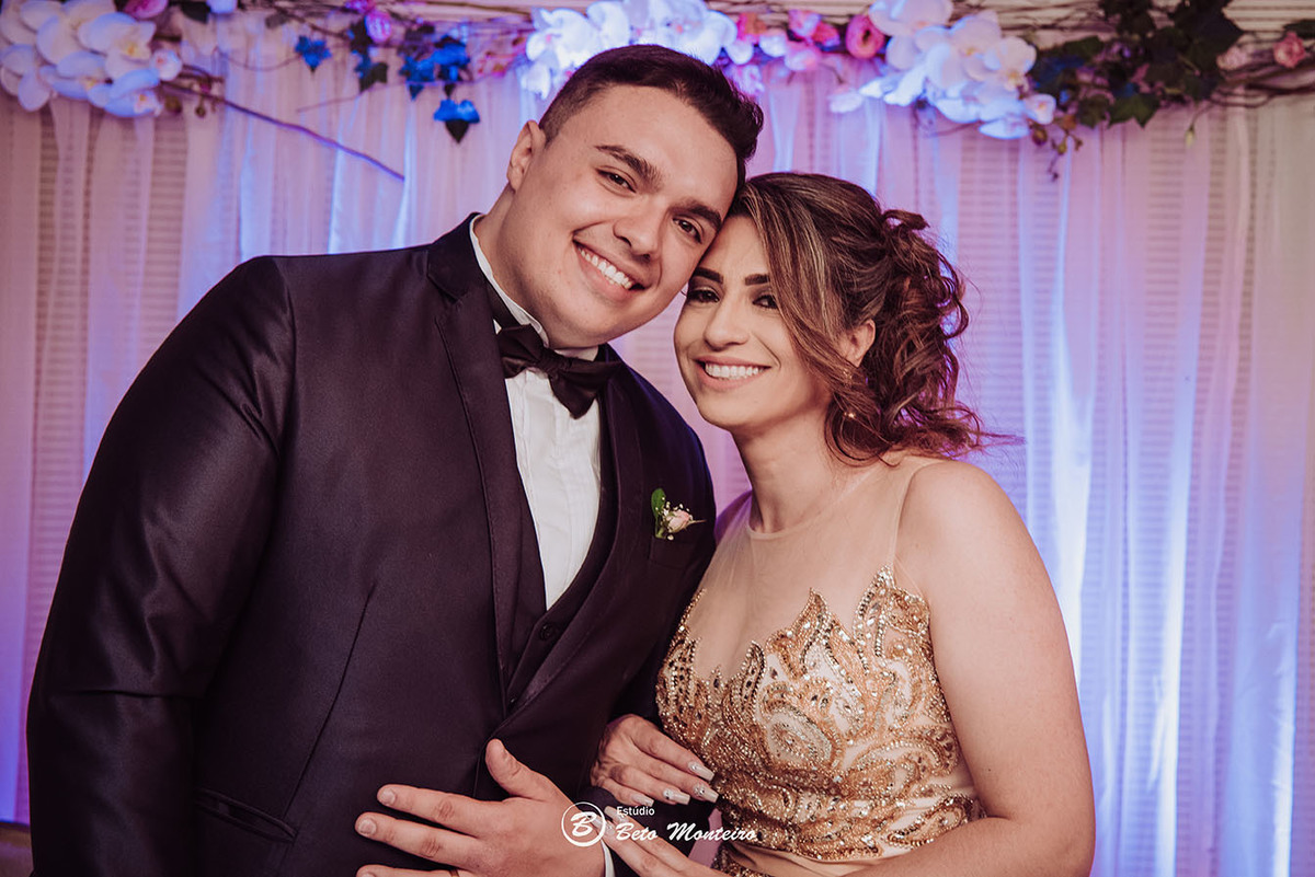 Casamento - Pré-Casamento - Pré-wedding - Trash the dress - Book de casal - Sessão de noivos - Estúdio Beto Monteiro - Curitiba - Deucher Hall - Buffet Deucher - Patricia Stocco e Thomas Maurilio - fotografo de casamento