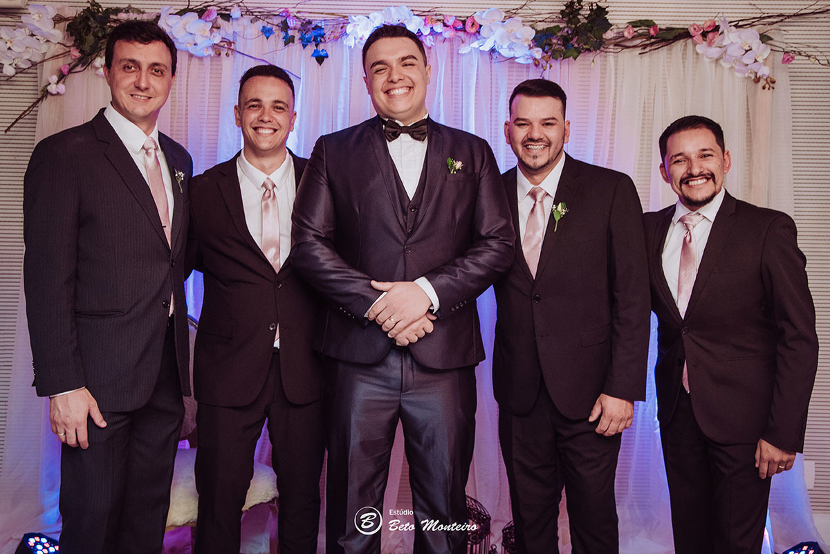 Casamento - Pré-Casamento - Pré-wedding - Trash the dress - Book de casal - Sessão de noivos - Estúdio Beto Monteiro - Curitiba - Deucher Hall - Buffet Deucher - Patricia Stocco e Thomas Maurilio - fotografo de casamento