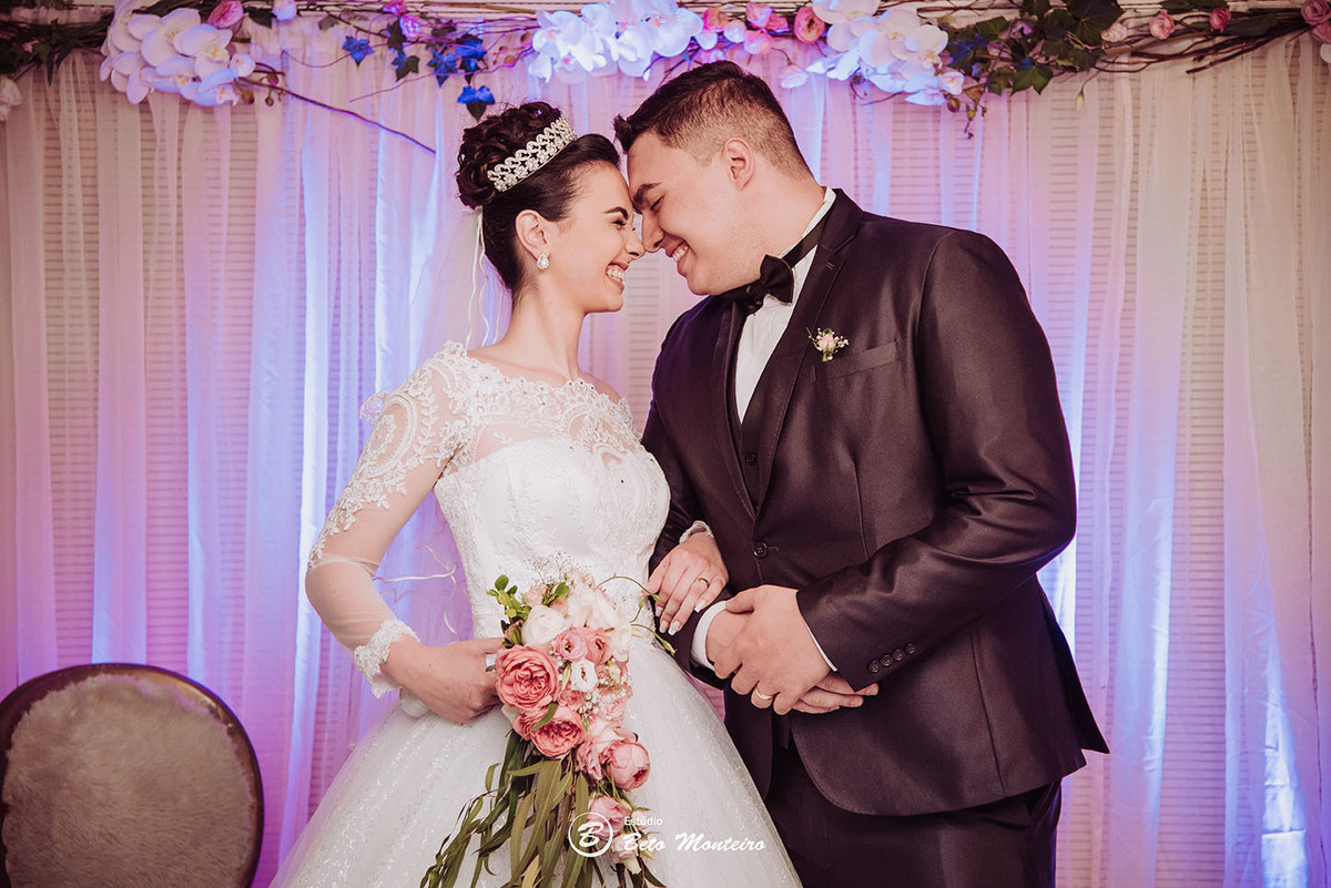 Casamento - Pré-Casamento - Pré-wedding - Trash the dress - Book de casal - Sessão de noivos - Estúdio Beto Monteiro - Curitiba - Deucher Hall - Buffet Deucher - Patricia Stocco e Thomas Maurilio - fotografo de casamento