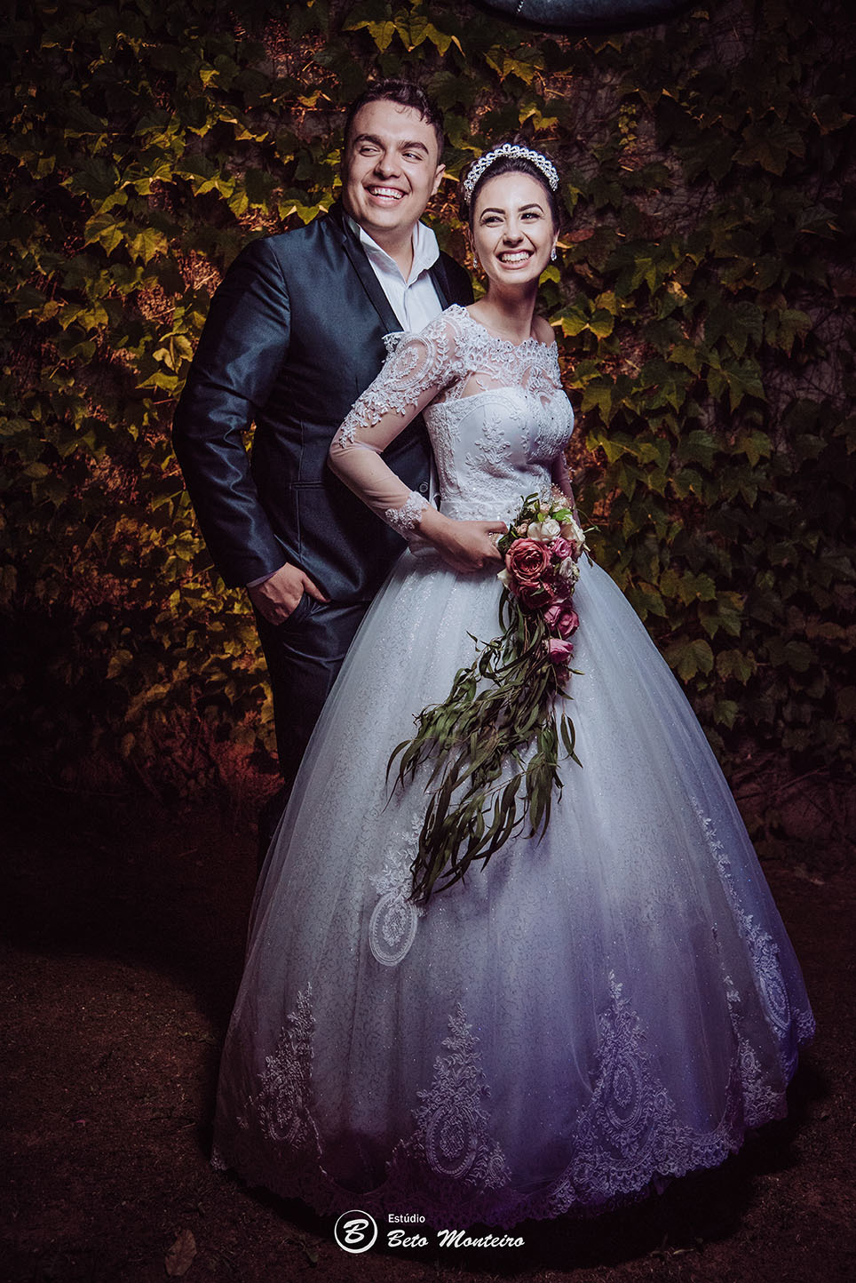 Casamento - Pré-Casamento - Pré-wedding - Trash the dress - Book de casal - Sessão de noivos - Estúdio Beto Monteiro - Curitiba - Deucher Hall - Buffet Deucher - Patricia Stocco e Thomas Maurilio - fotografo de casamento