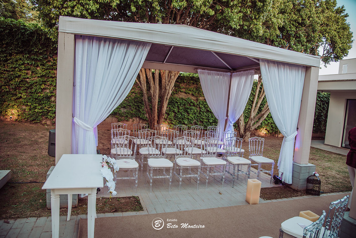 Casamento - Pré-Casamento - Pré-wedding - Trash the dress - Book de casal - Sessão de noivos - Estúdio Beto Monteiro - Curitiba - Deucher Hall - Buffet Deucher - Patricia Stocco e Thomas Maurilio - fotografo de casamento